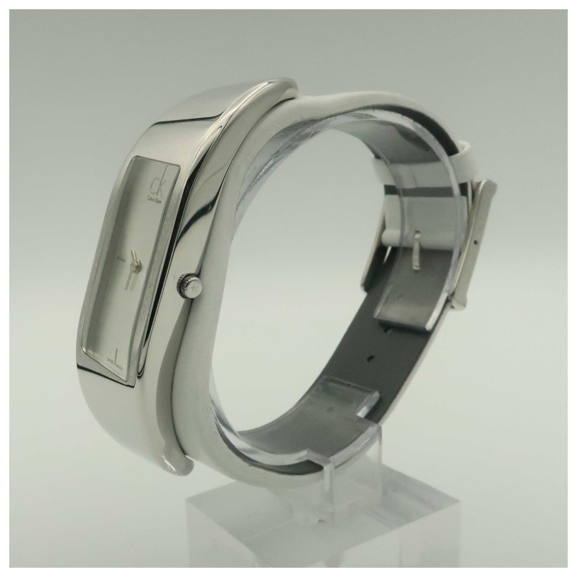 Calvin Klein Embody Women's Swiss Quartz (Battery-Powered) Watch K3C231L6-PO - Image #4