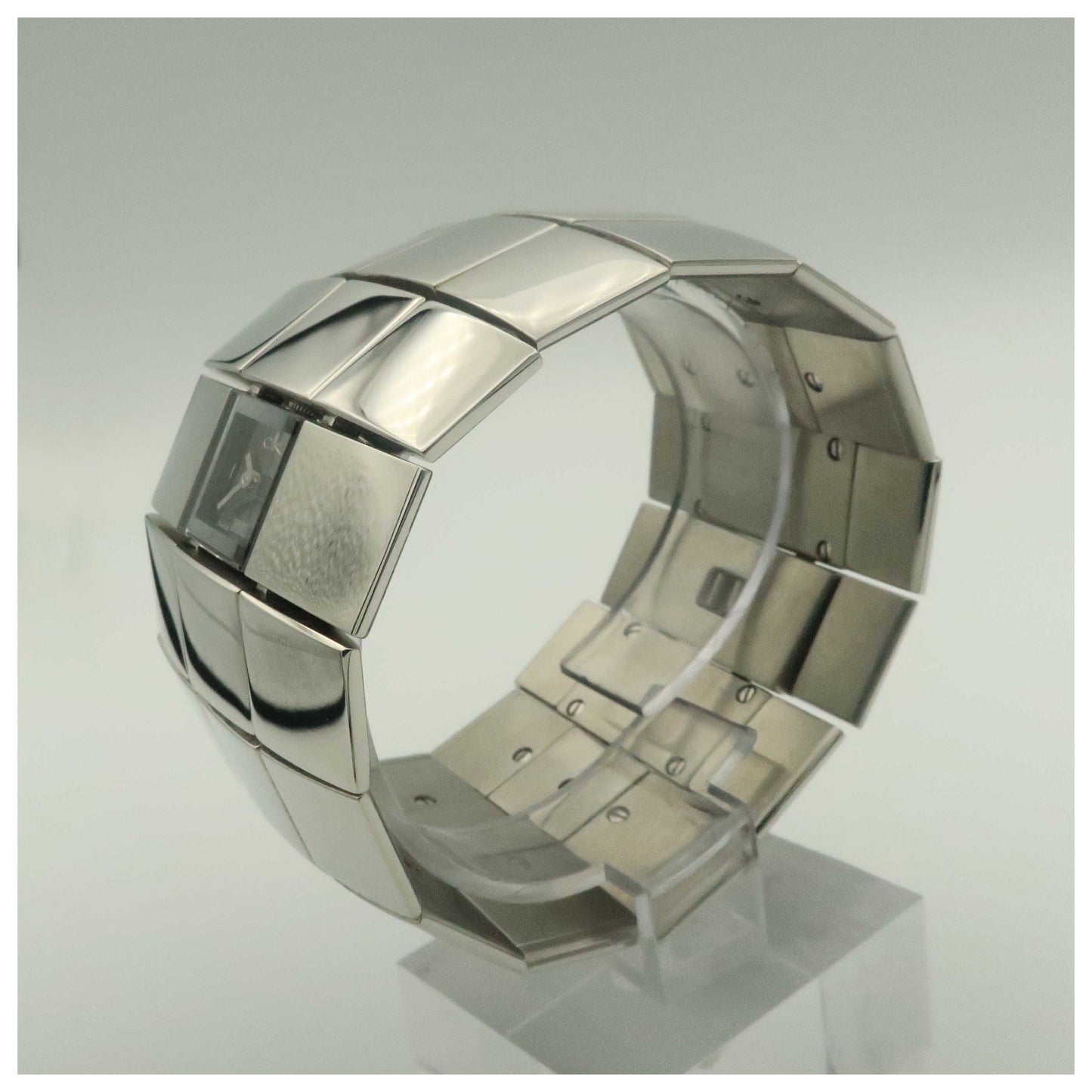 Calvin Klein Disco Women's Swiss Quartz (Battery-Powered) Watch K4022102-PO - Image #4