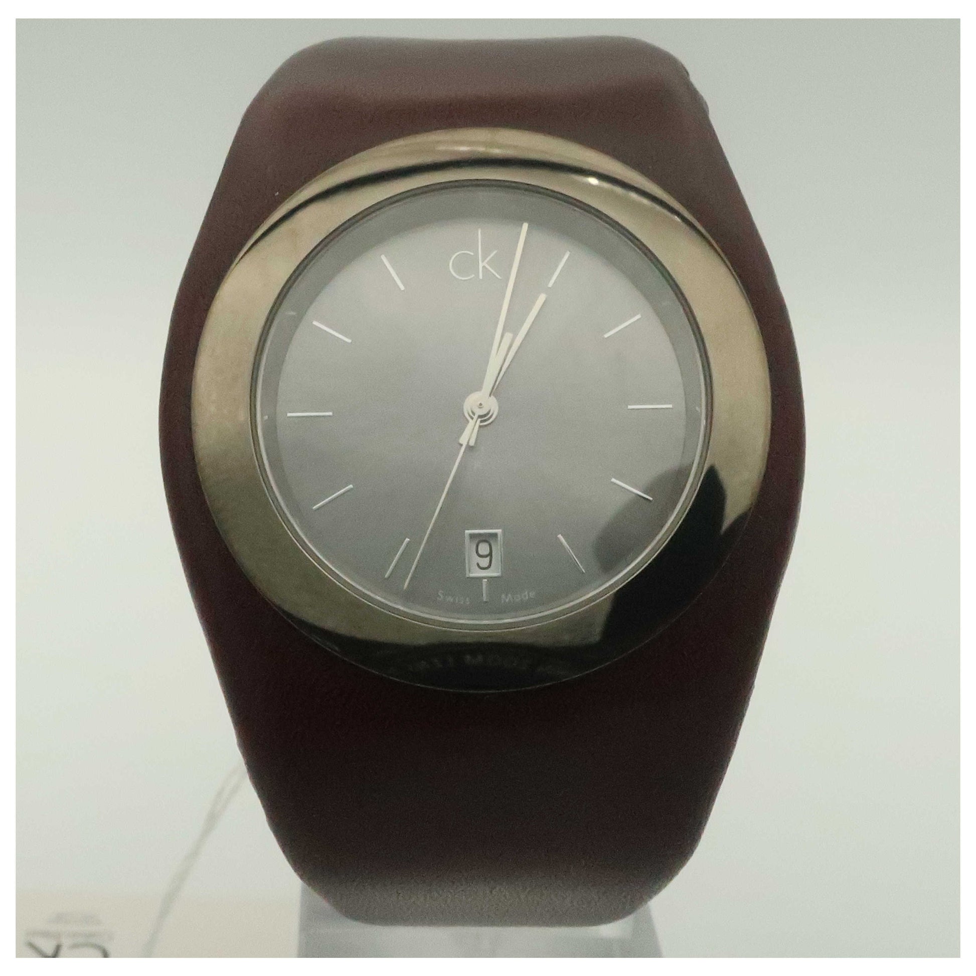 Front view of Calvin Klein Logo Women's Swiss Quartz (Battery-Powered) Watch K4723126-SDV