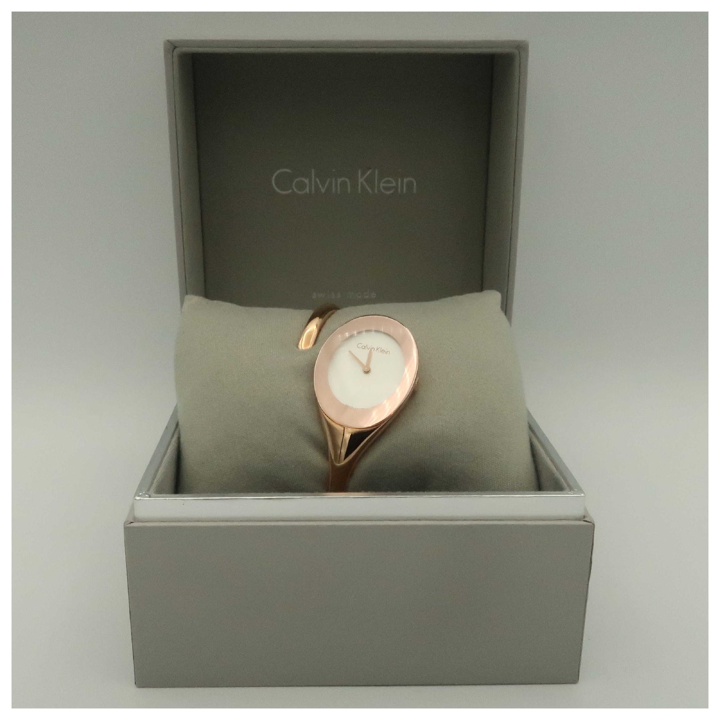 Calvin Klein Embrace Women's Swiss Quartz (Battery-Powered) Watch K4Y2L616-SDV - Image #6