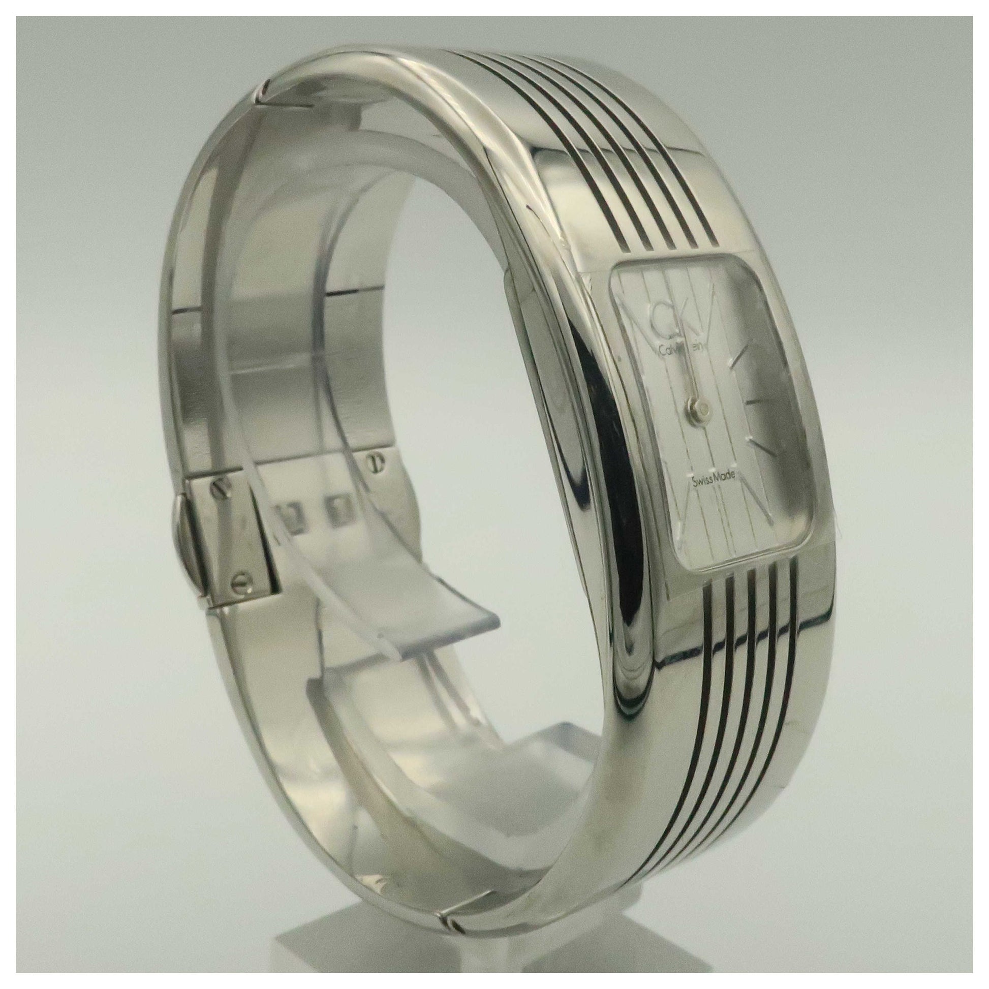 Calvin Klein Fractal Women's Swiss Quartz (Battery-Powered) Watch K8124120-PO - Image #3