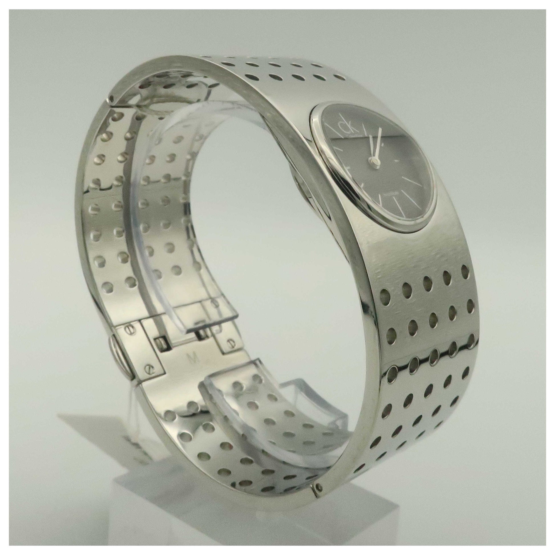 Calvin Klein Grid Women's Swiss Quartz (Battery-Powered) Watch K8322107-SD - Image #3