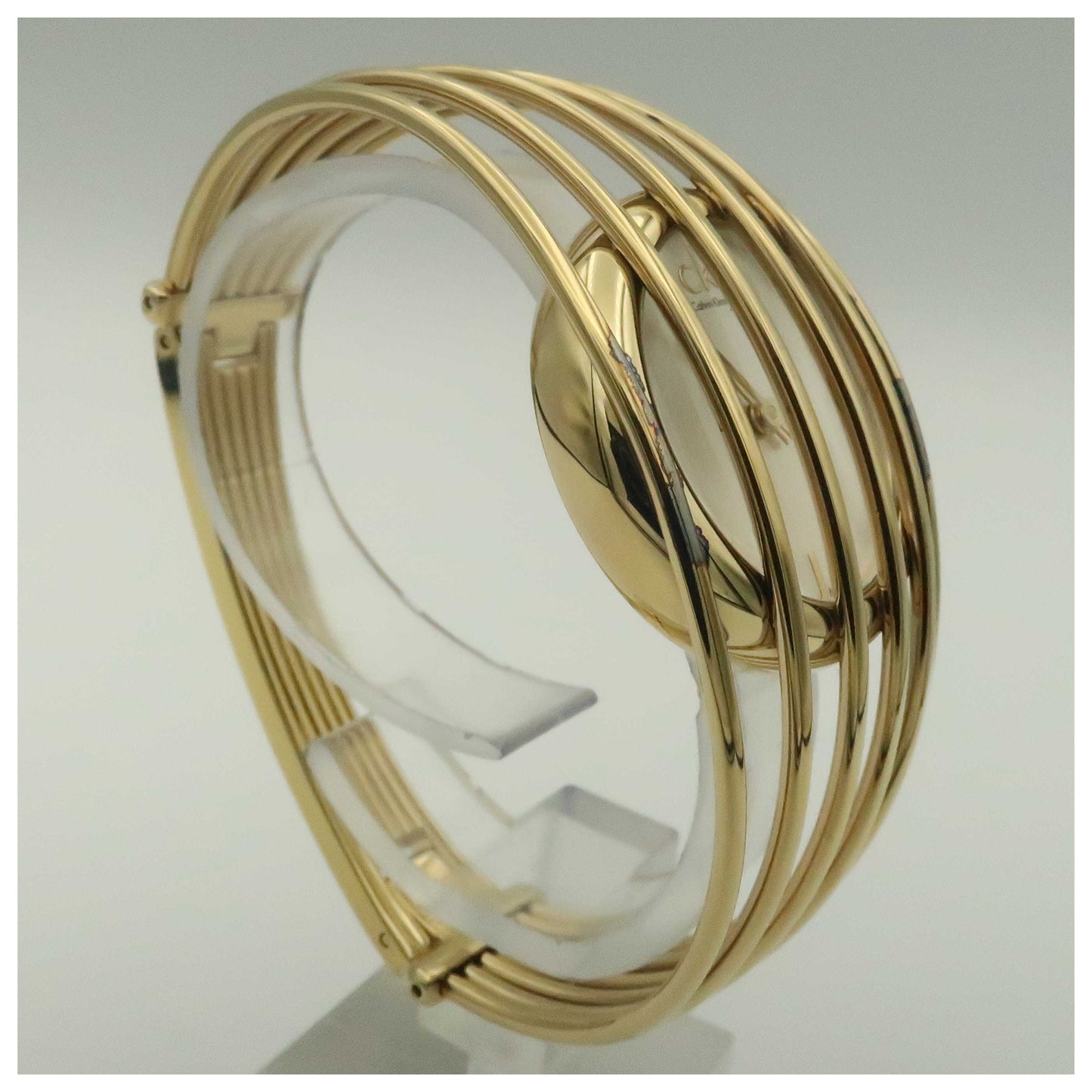 Calvin Klein Fly Women's Swiss Quartz (Battery-Powered) Watch K9923520-PO - Image #3