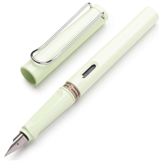 Right view of LAMY Safari Pen L36MGEF