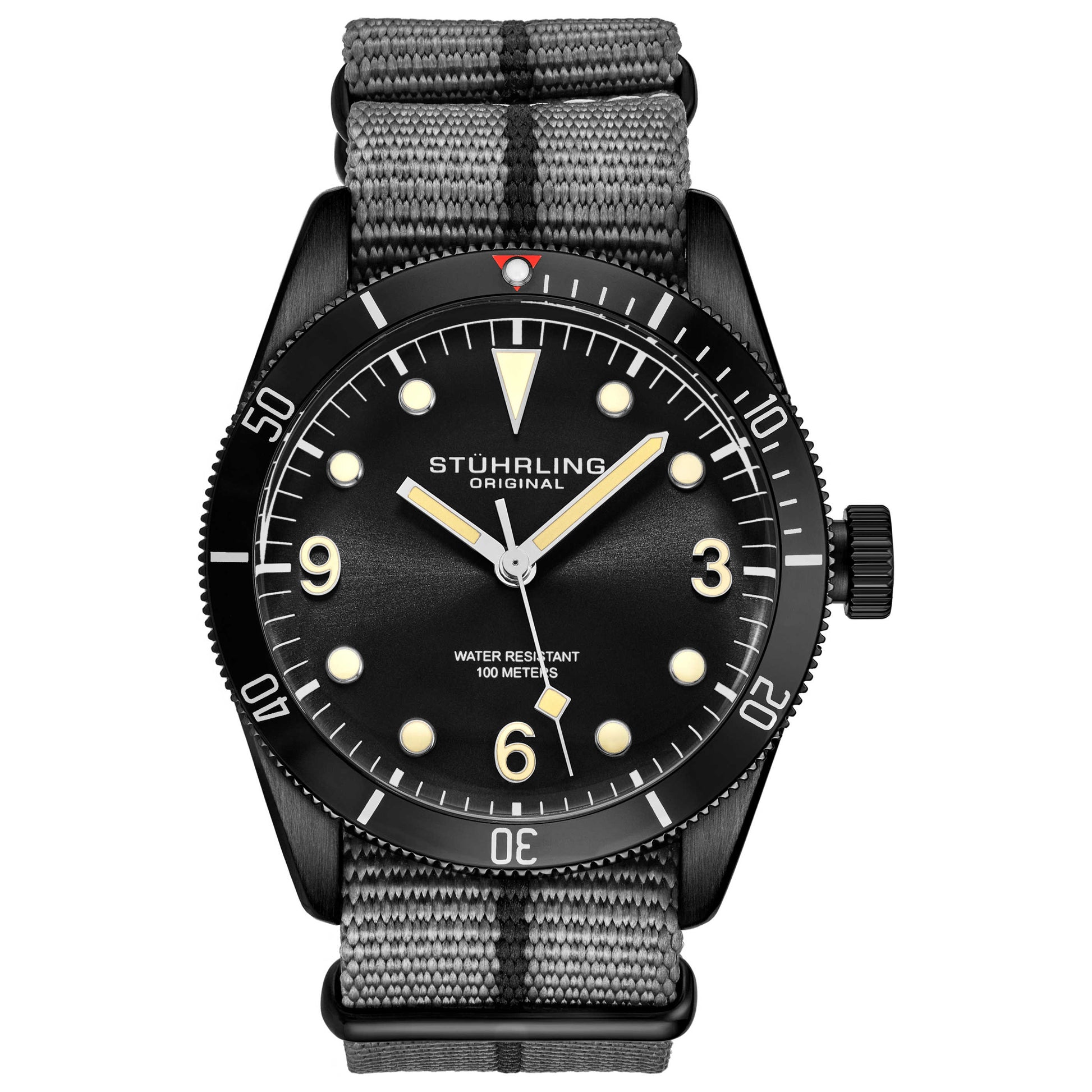Front view of Stuhrling Aquadiver Men's Quartz Watch M15093