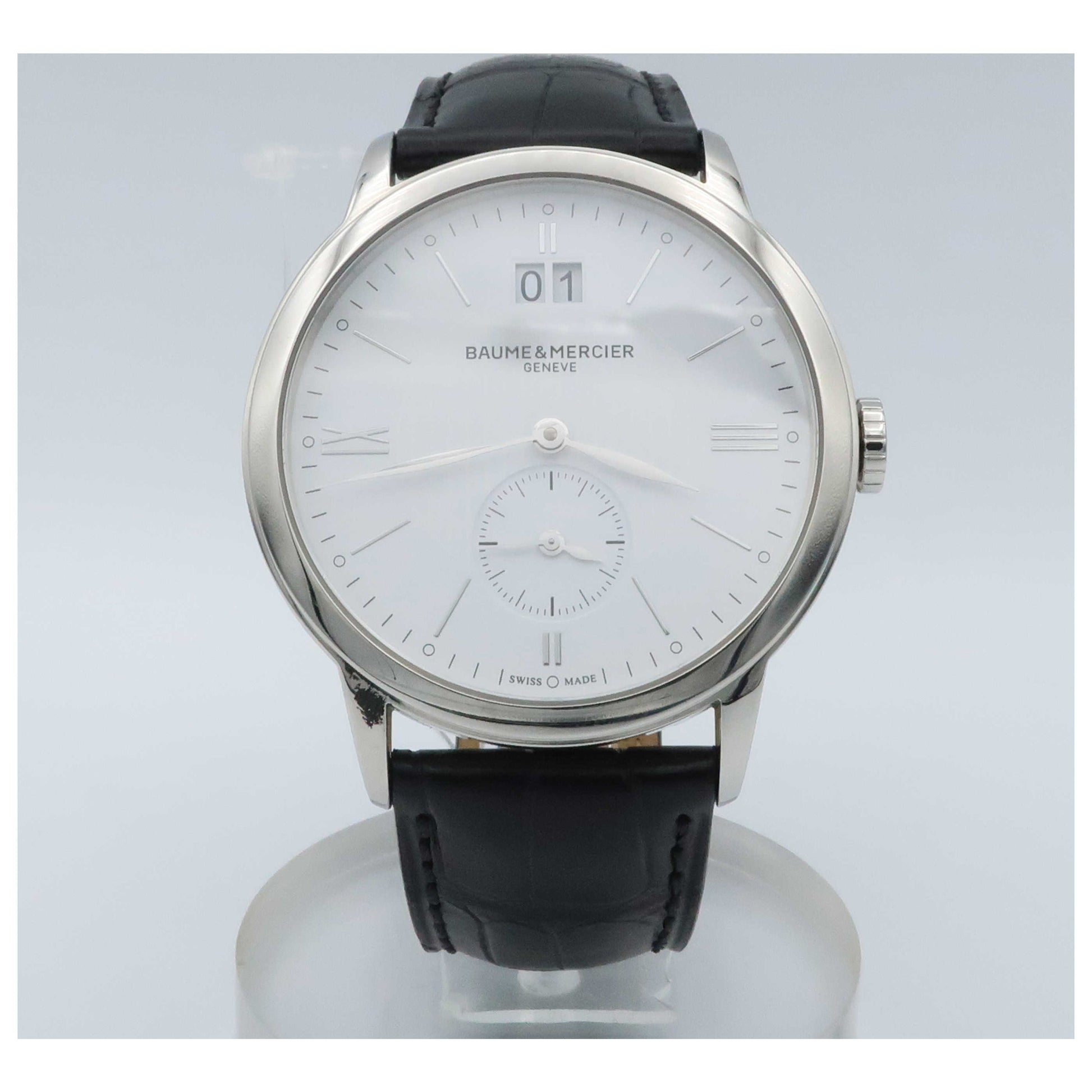 Front view of Baume and Mercier Classima Executives Men's Swiss Quartz (Battery-Powered) Watch MOA10218-SD