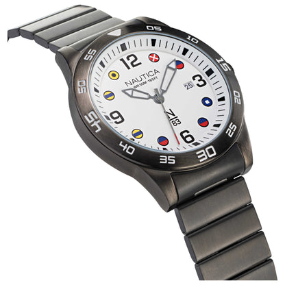 Left view of Nautica Puerto Ayora Men's Quartz Watch NAPPAS103