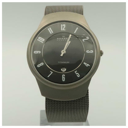Front view of Skagen Titanium Men's Japanese Quartz (Battery-Powered) Watch O533LTTM-SDV