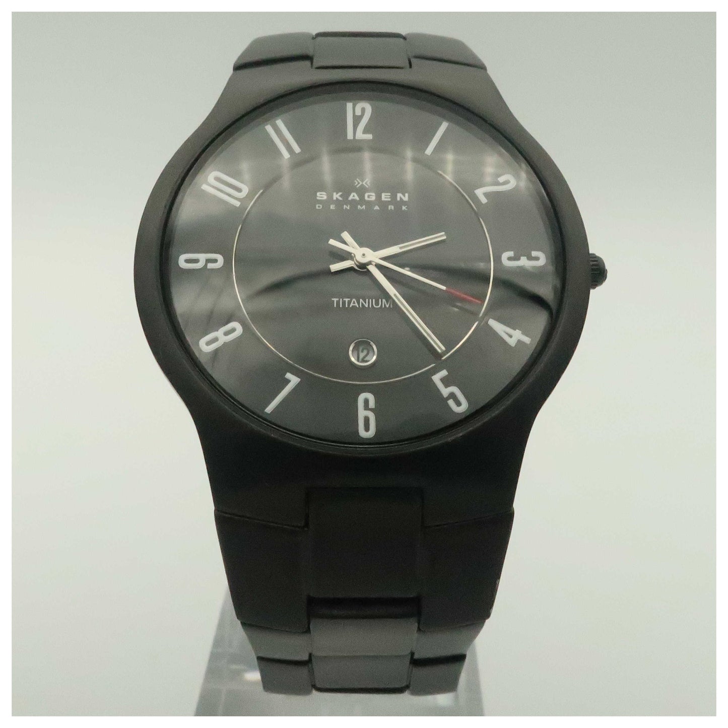 Front view of Skagen Titanium Men's Quartz Watch O572XLTMXB-PO2