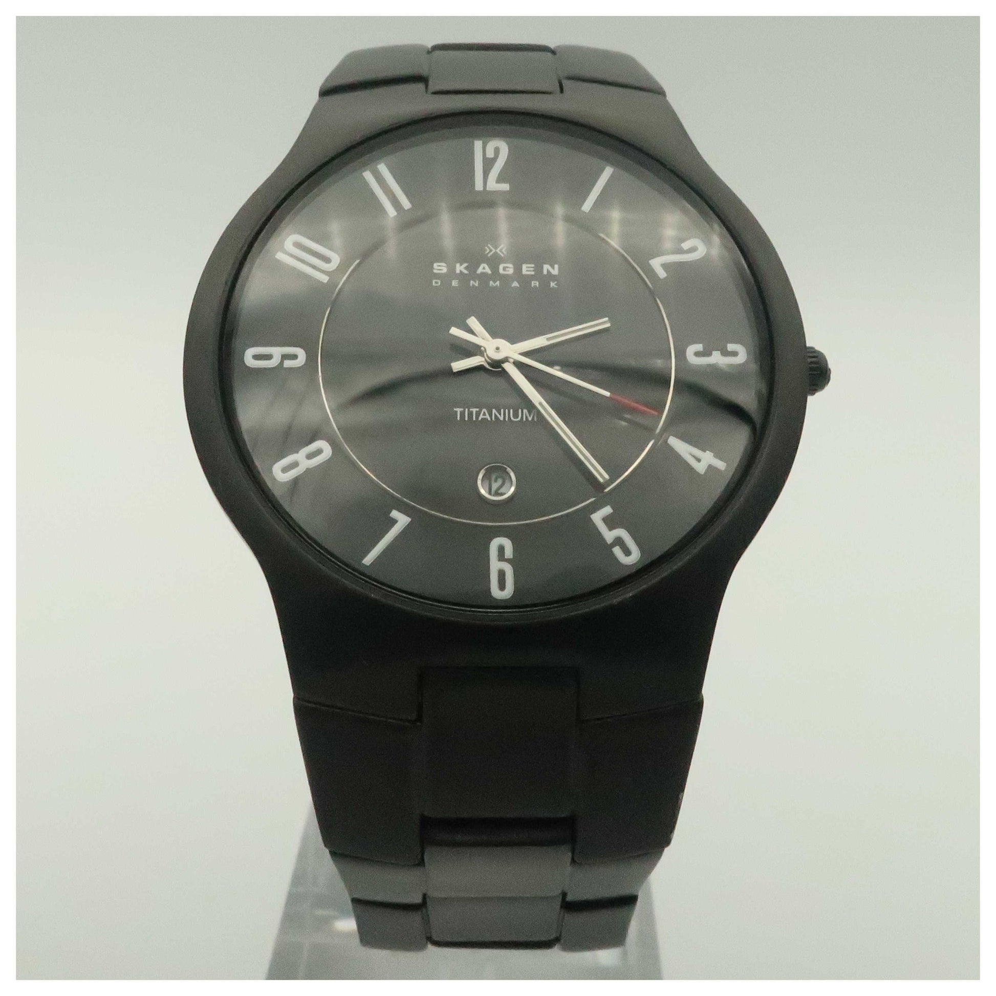 Front view of Skagen Titanium Men's Quartz Watch O572XLTMXB-PO2