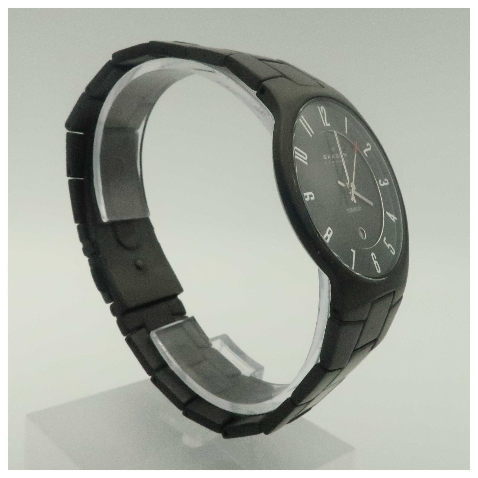Skagen Titanium Men's Quartz Watch O572XLTMXB-SD - Image #3