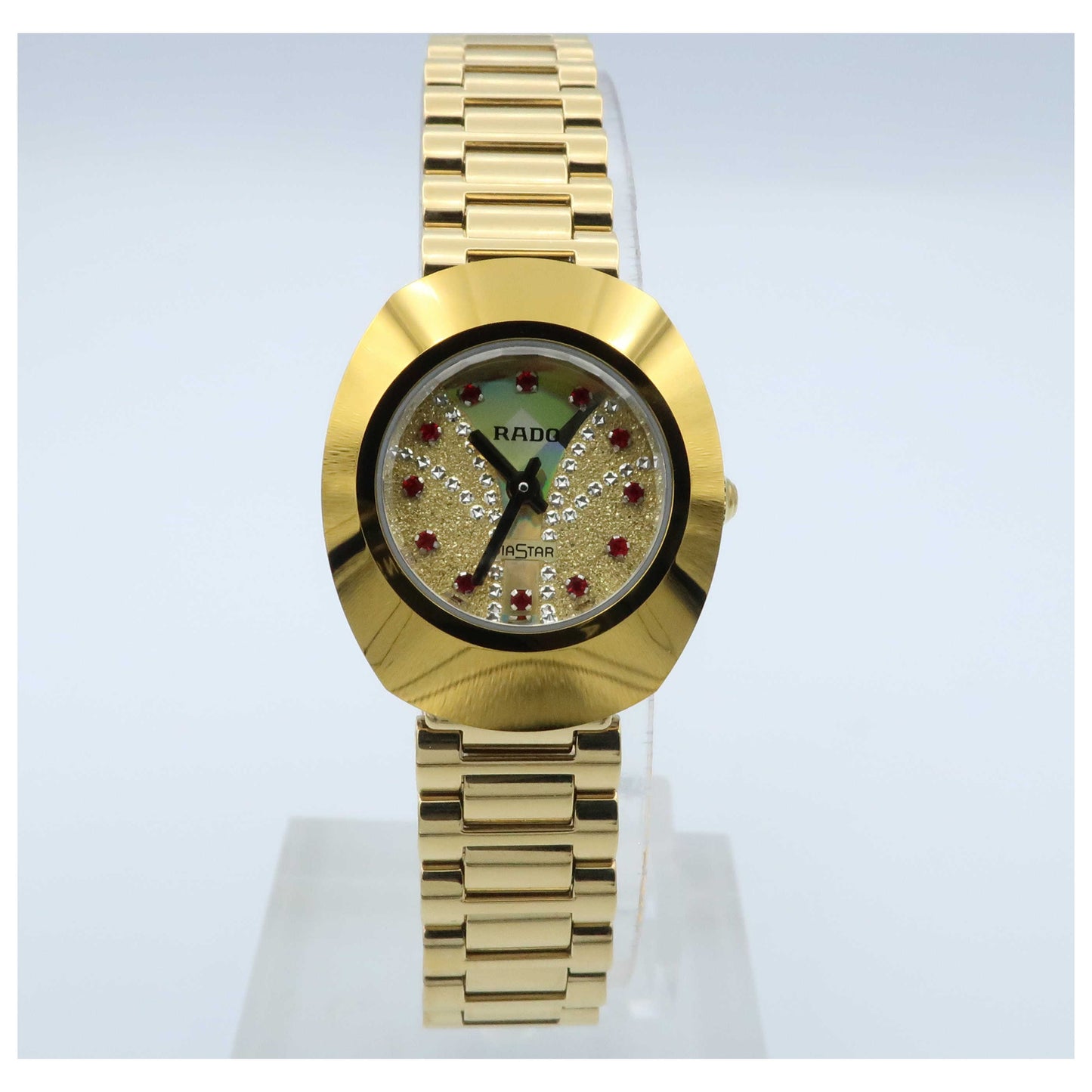 Front view of Rado Original Women's Swiss Quartz (Battery-Powered) Watch R12559033-SDV