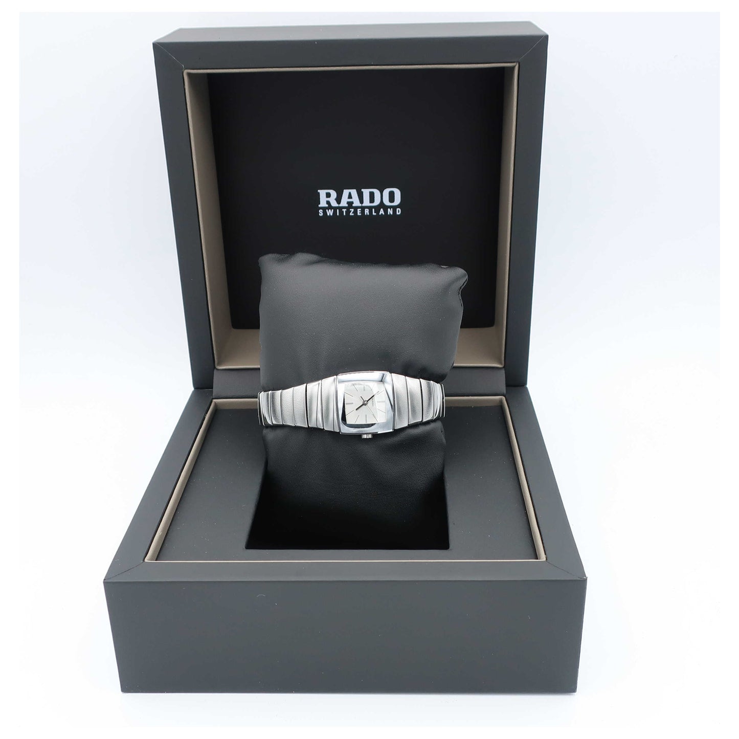 Rado Sintra Women's Swiss Quartz (Battery-Powered) Watch R13722122-SD - Image #6