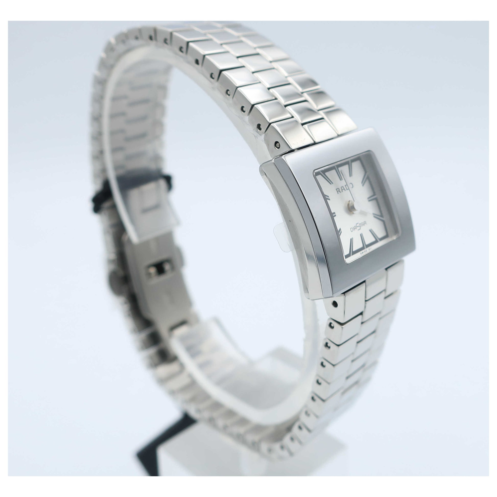 Rado Diastar Women's Swiss Quartz (Battery-Powered) Watch R18682113-SD - Image #3