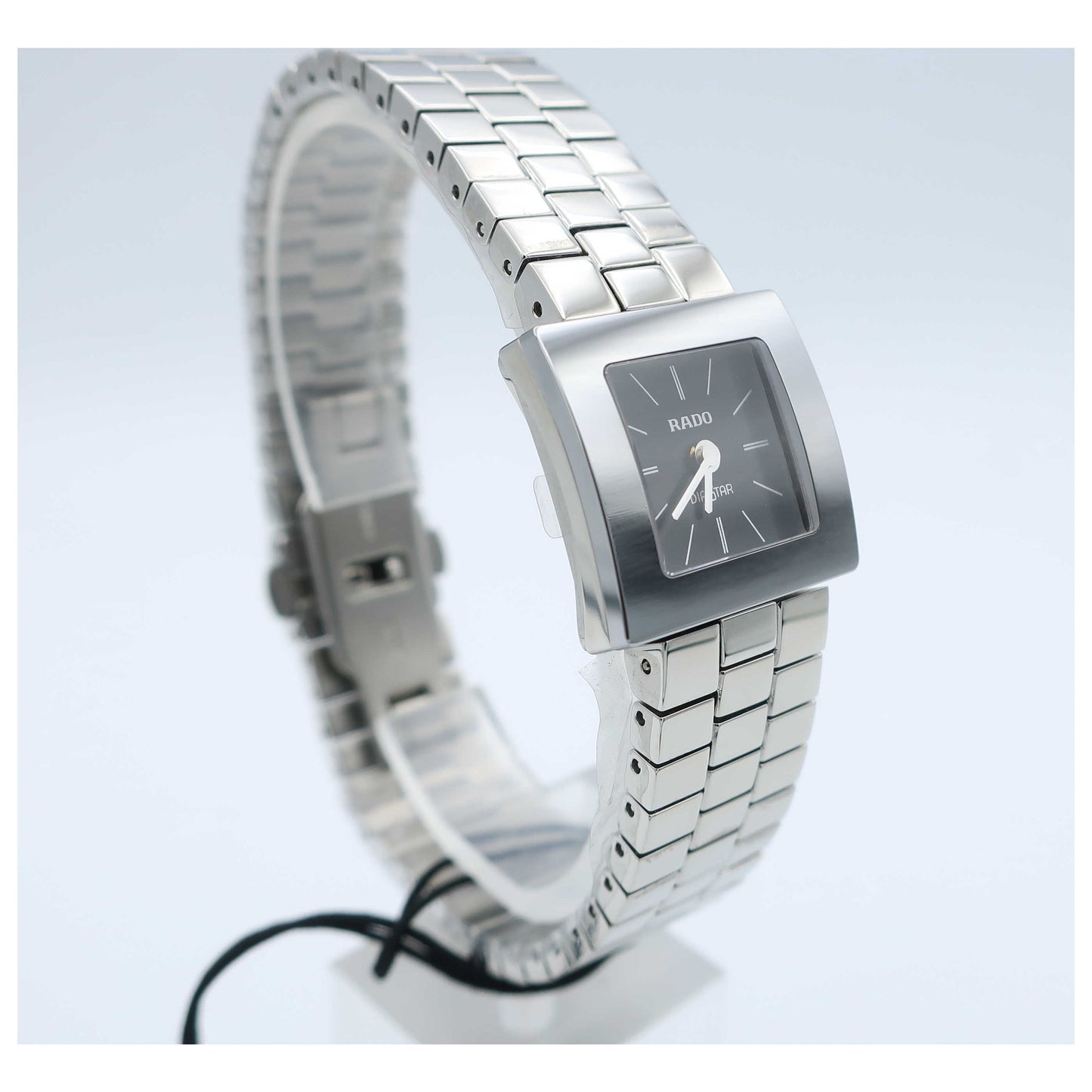 Rado Diastar Women's Swiss Quartz (Battery-Powered) Watch R18682183-SD - Image #3
