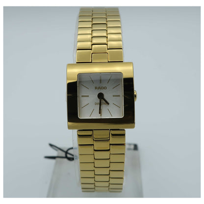 Front view of Rado Diastar Women's Swiss Quartz (Battery-Powered) Watch R18987103-SD
