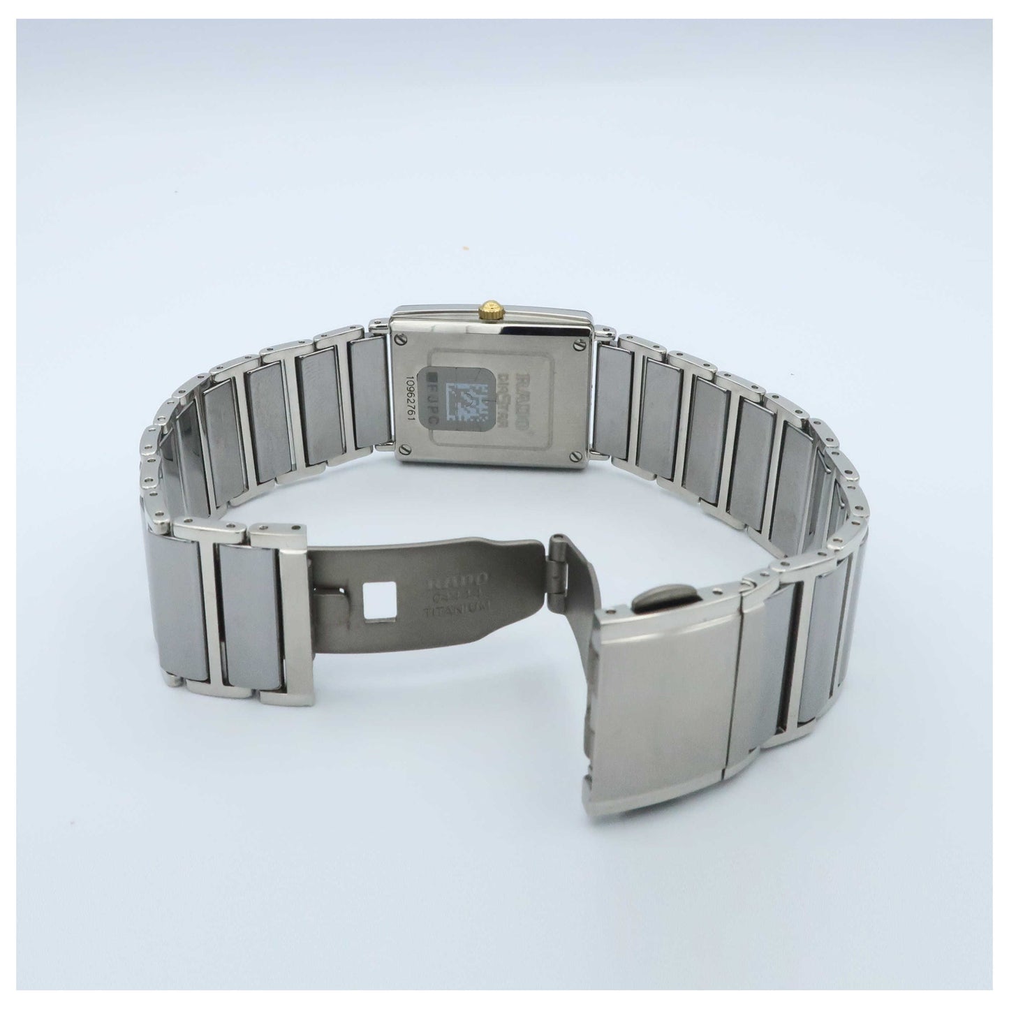 Rado Integral Women's Swiss Quartz (Battery-Powered) Watch R20487182-PO - Image #2