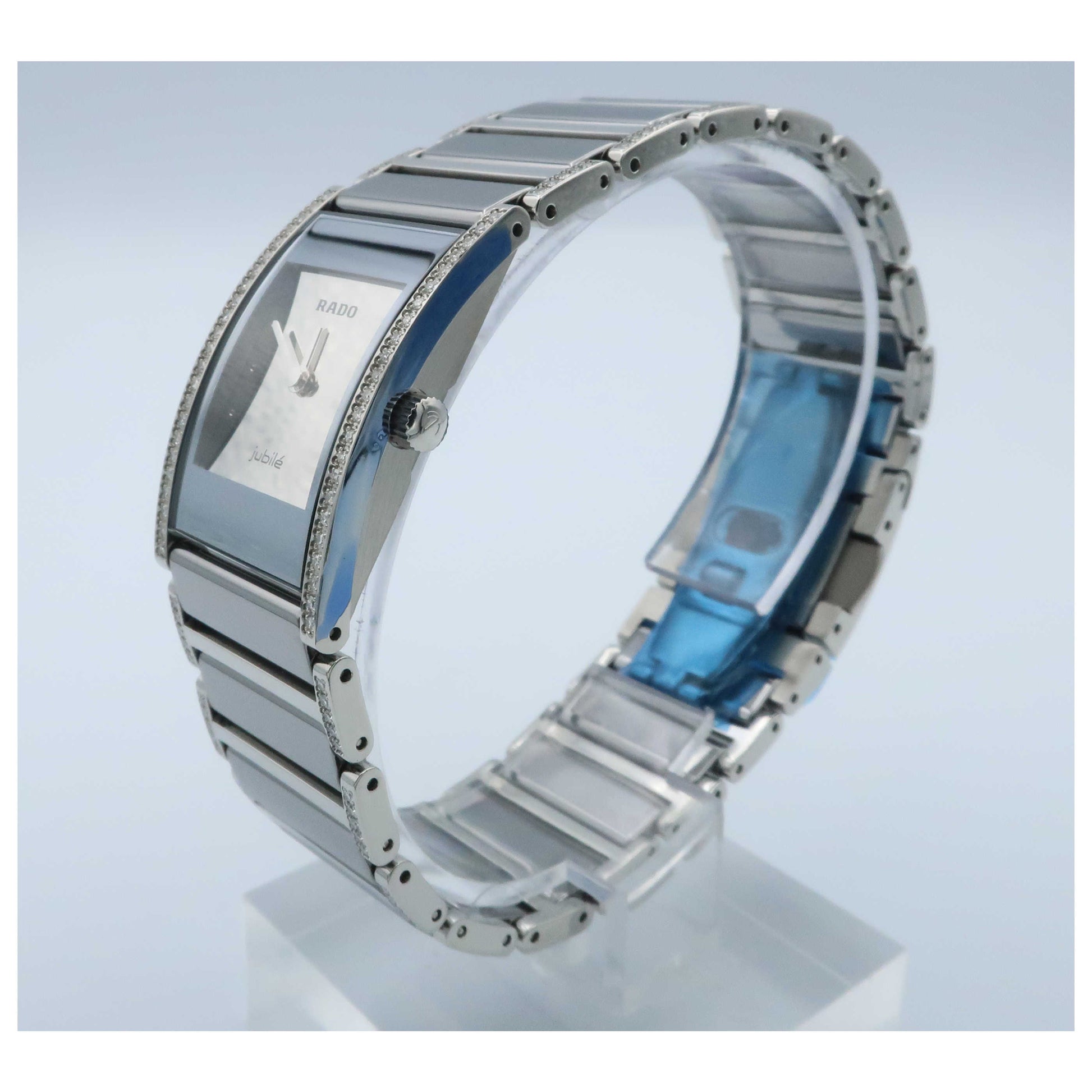 Rado Integral Women's Swiss Quartz (Battery-Powered) Watch R20733122-SDV2 - Image #4