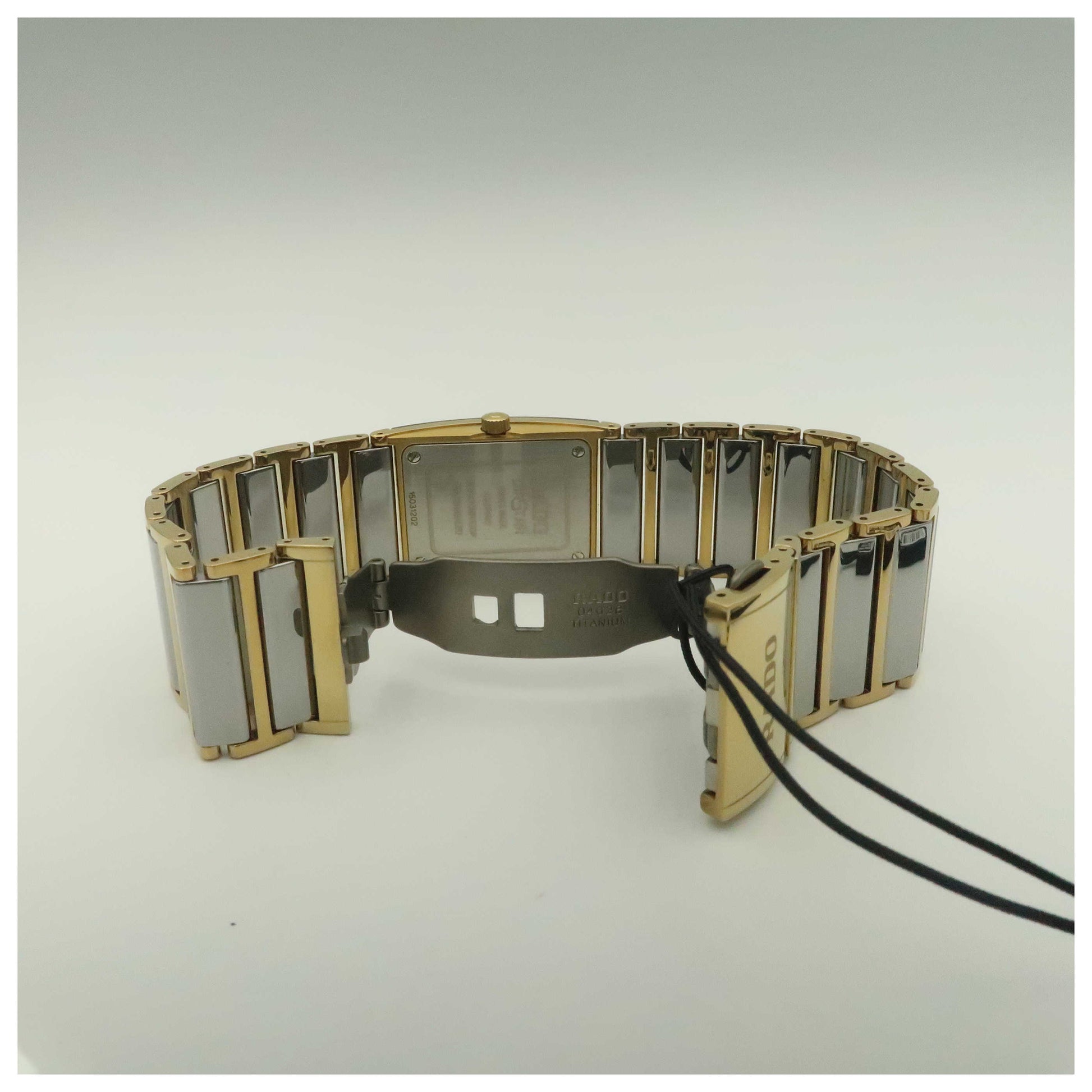 Rado Integral Women's Swiss Quartz (Battery-Powered) Watch R20749702-SD - Image #7