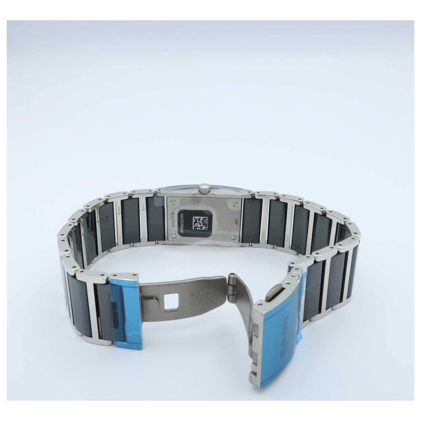 Rado Integral Women's Swiss Quartz (Battery-Powered) Watch R20786152-SD - Image #2