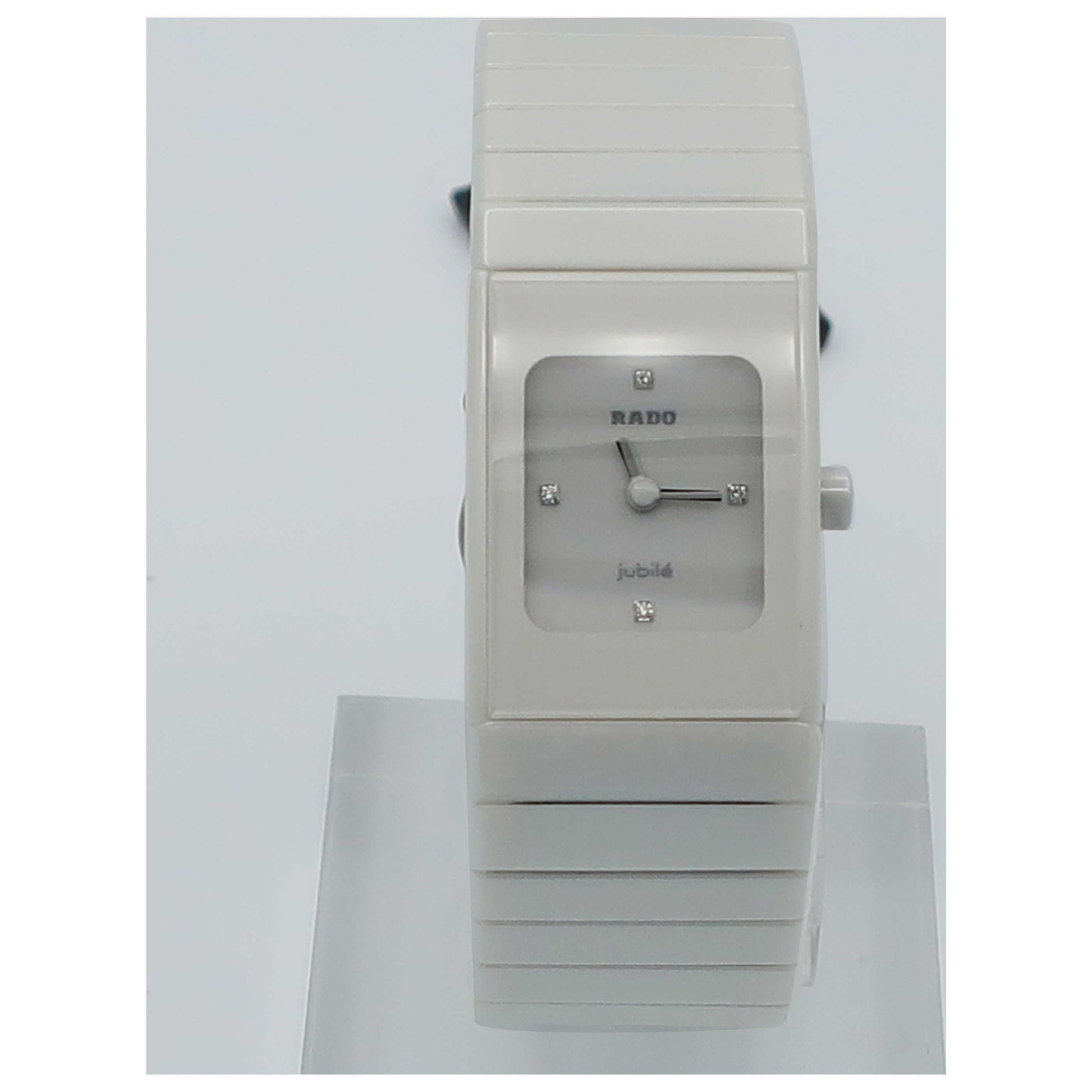 Front view of Rado Ceramica Women's Swiss Quartz (Battery-Powered) Watch R21712702-SD