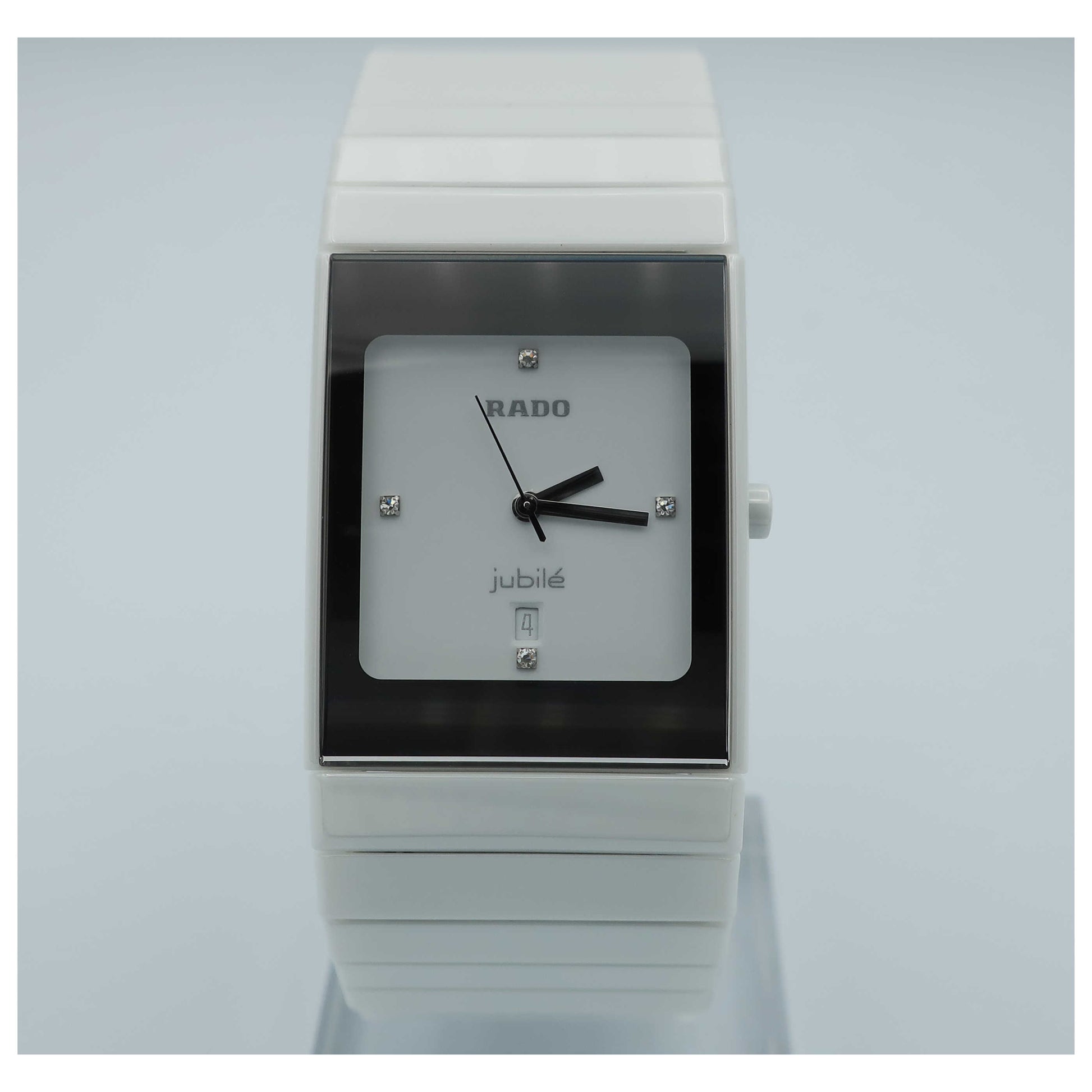 Front view of Rado Ceramica Women's Swiss Quartz (Battery-Powered) Watch R21982702-SD