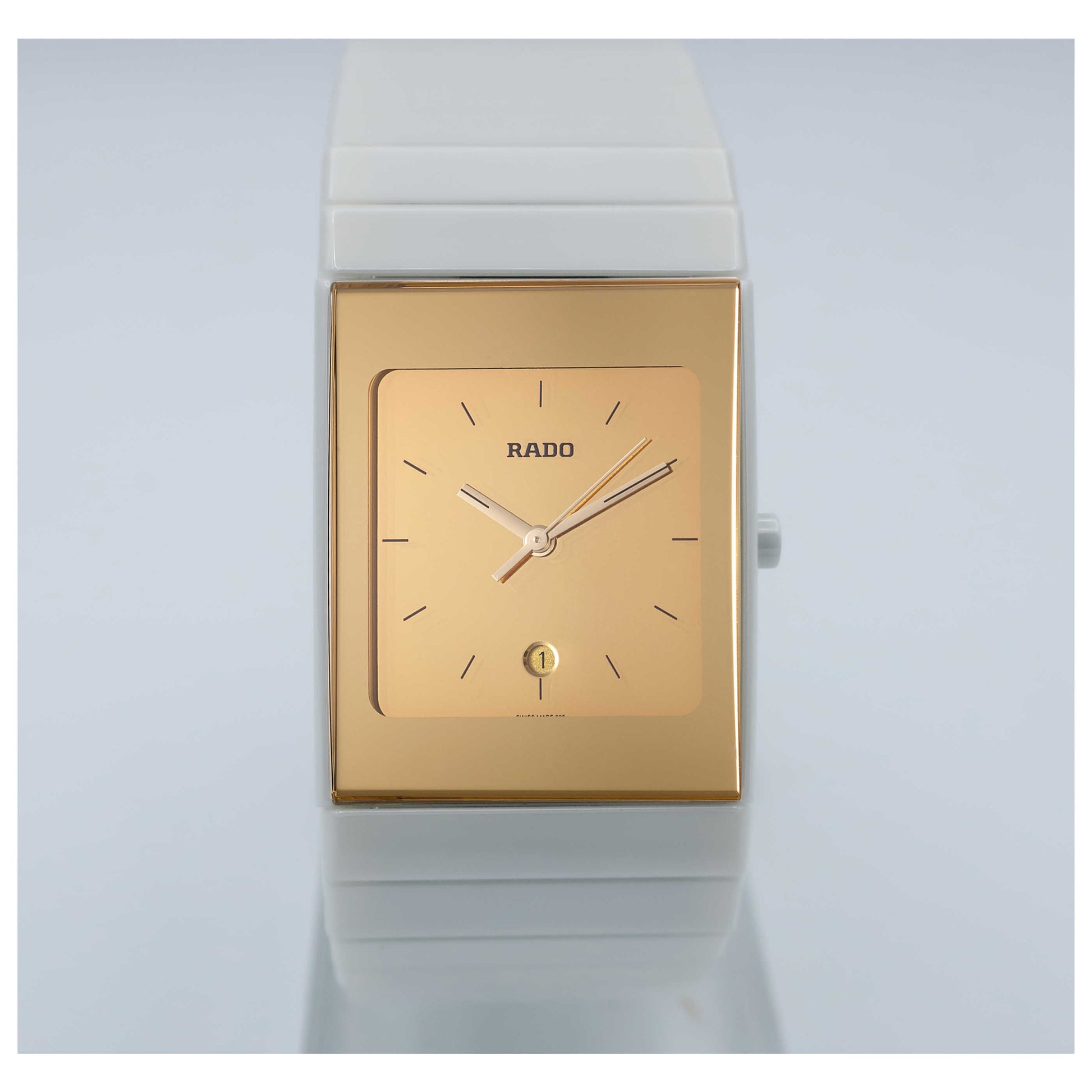 Front view of Rado Ceramica Women's Swiss Quartz (Battery-Powered) Watch R21984252-SD
