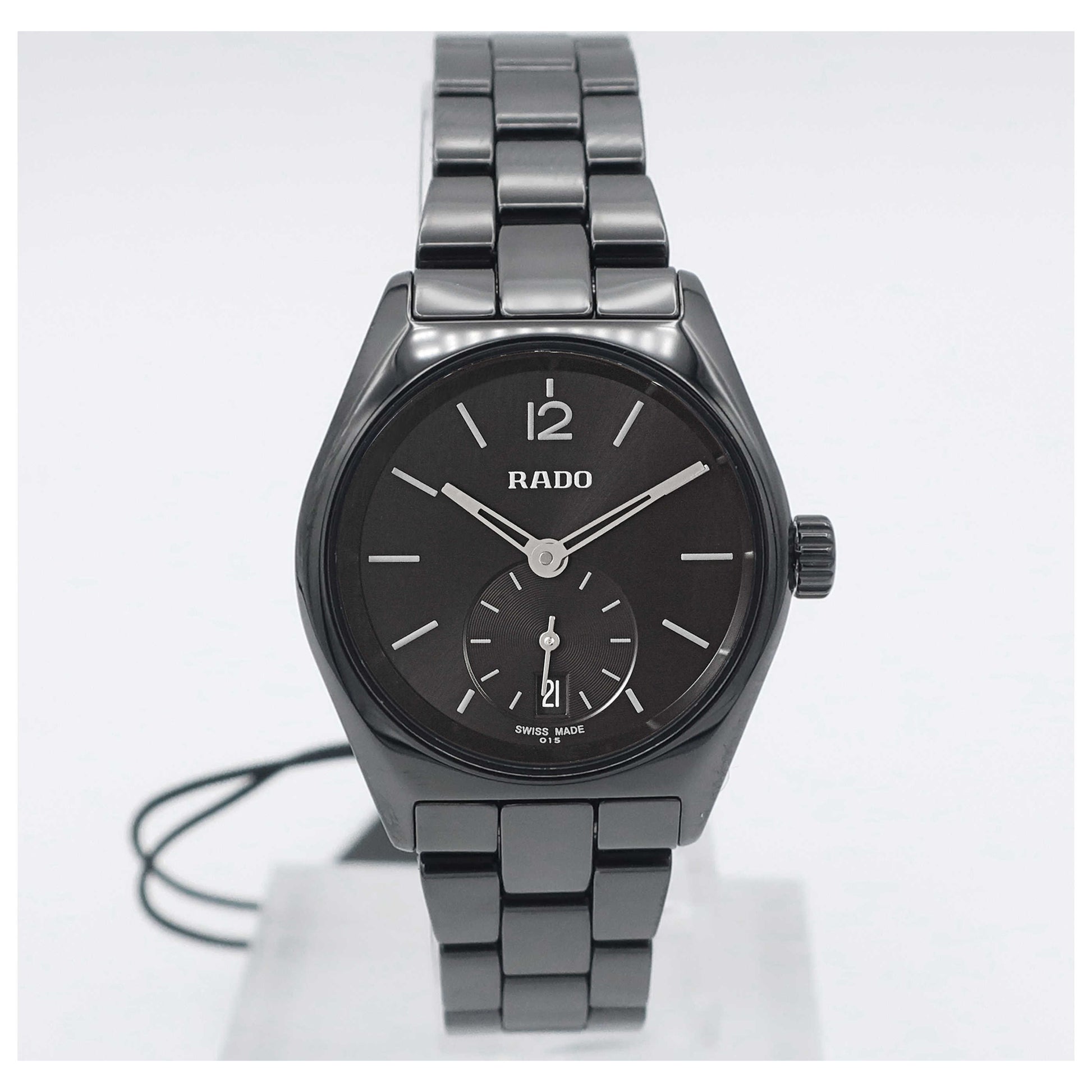 Front view of Rado True Specchio Women's Swiss Quartz (Battery-Powered) Watch R27084152-SD