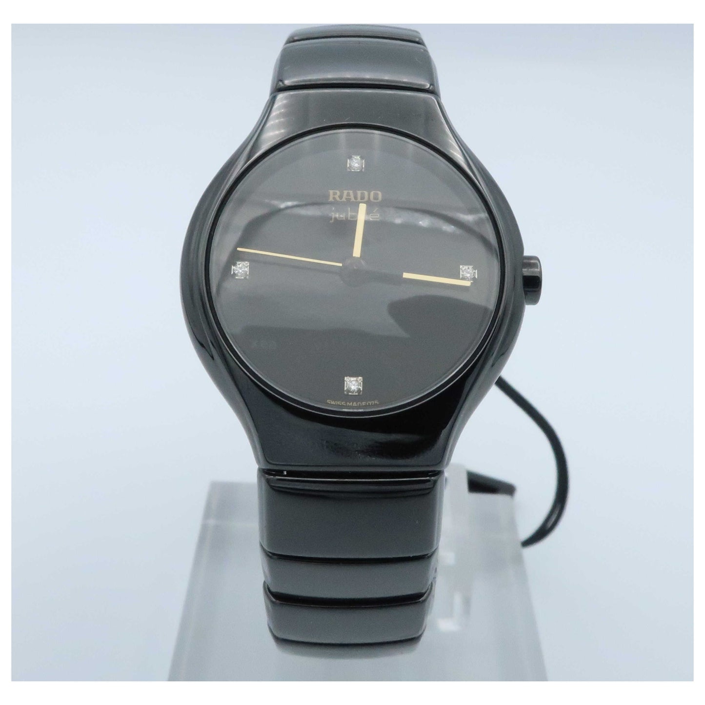 Front view of Rado Rado True Women's Swiss Quartz (Battery-Powered) Watch R27655752-PO