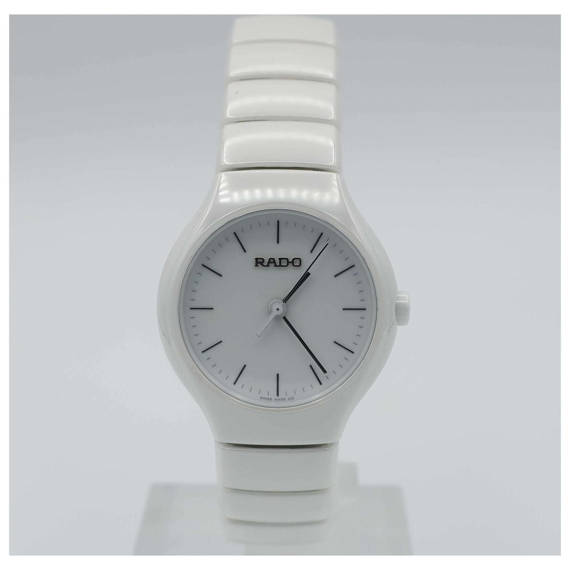 Front view of Rado Rado True Women's Swiss Quartz (Battery-Powered) Watch R27696022-PO