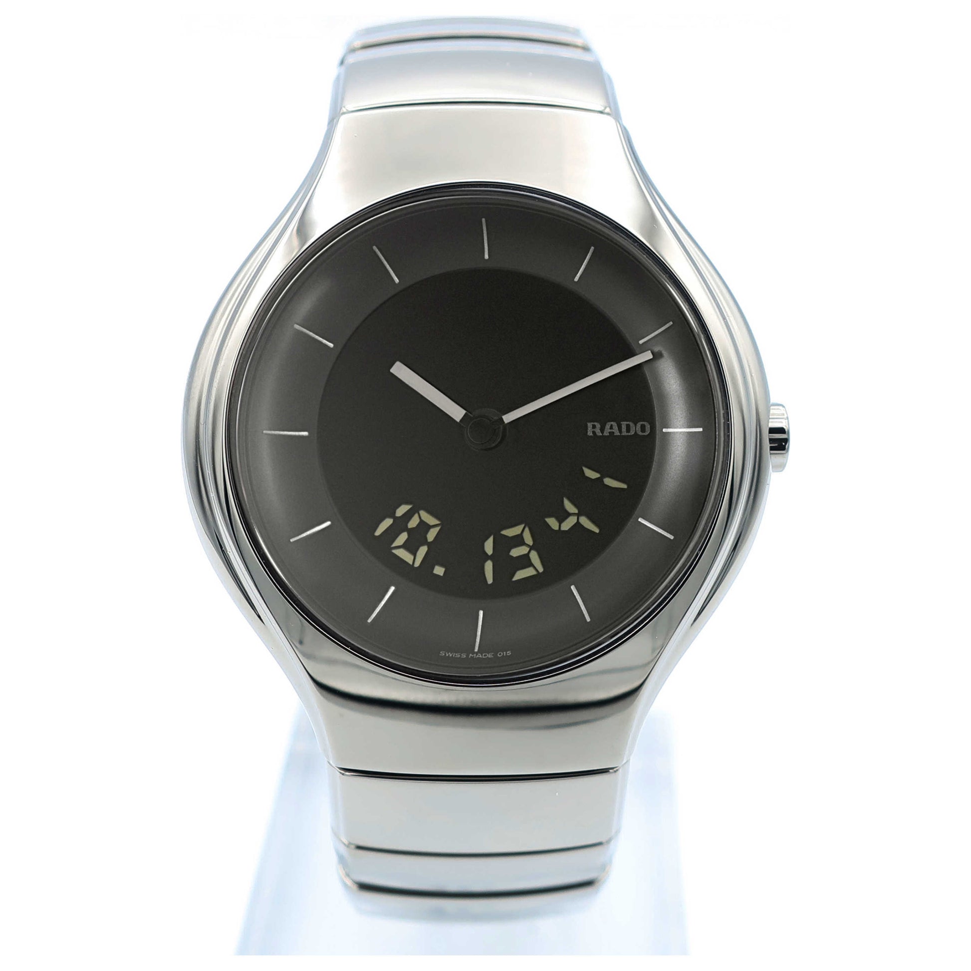 Front view of Rado Rado True Men's Swiss Quartz (Battery-Powered) Watch R27907152-SD