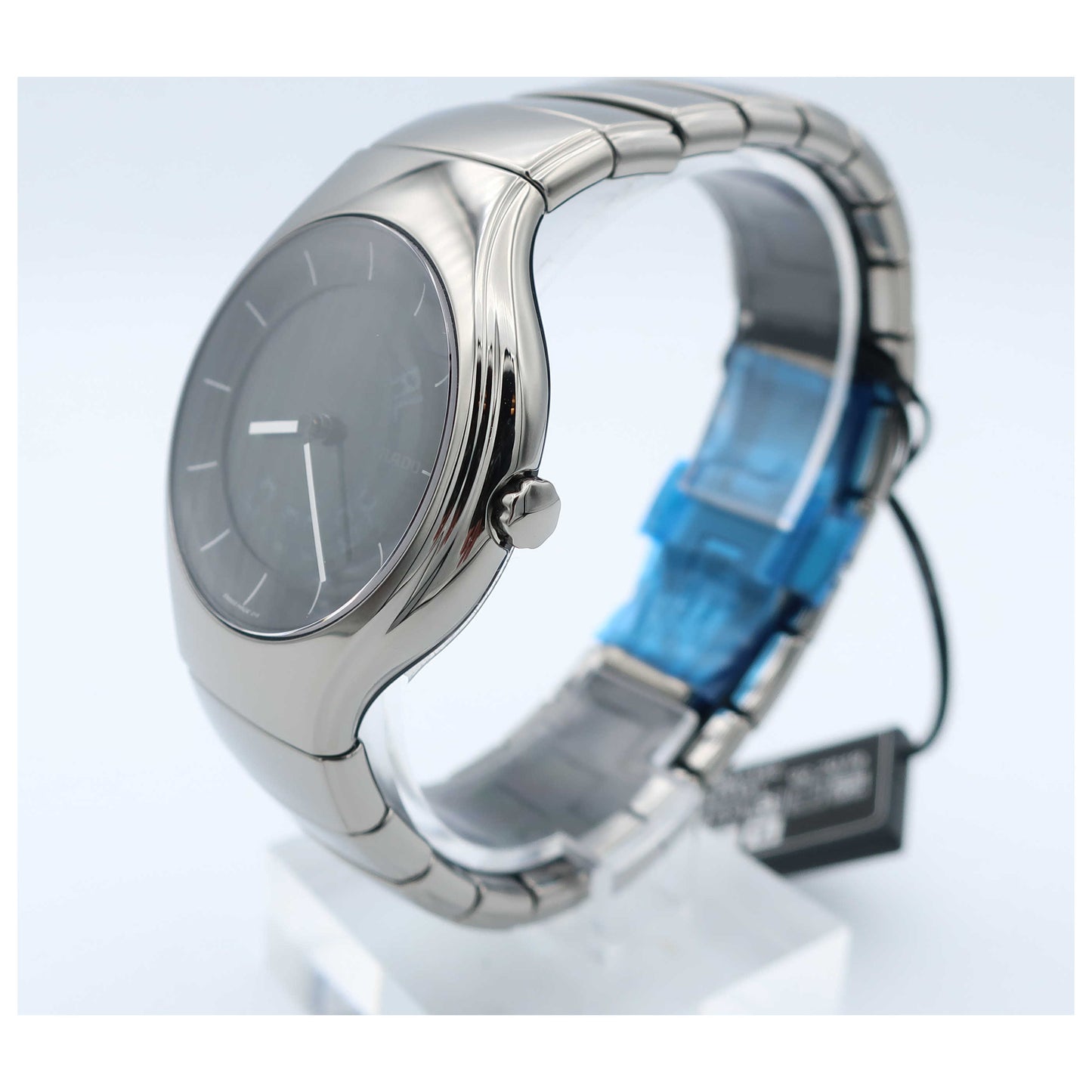 Rado Rado True Men's Swiss Quartz (Battery-Powered) Watch R27907152-SD - Image #4