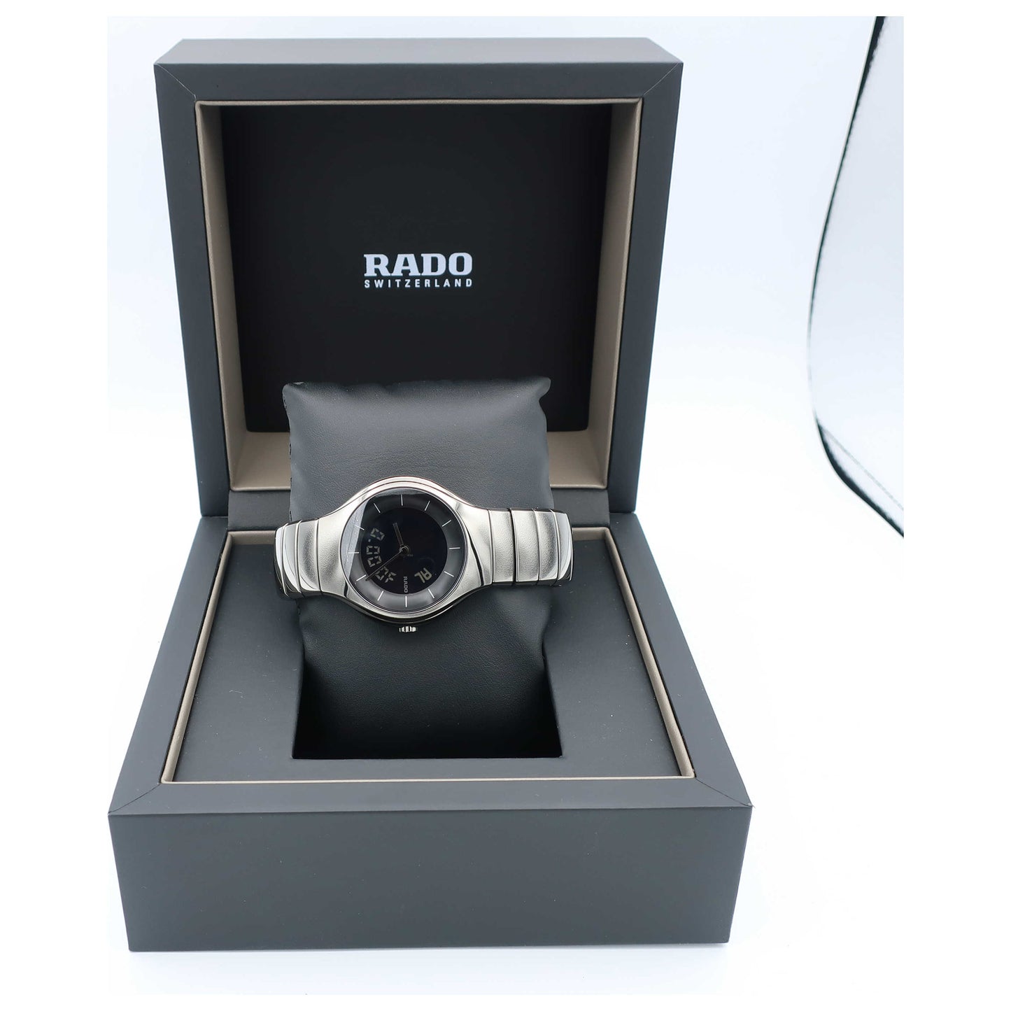 Rado Rado True Men's Swiss Quartz (Battery-Powered) Watch R27907152-SD - Image #6