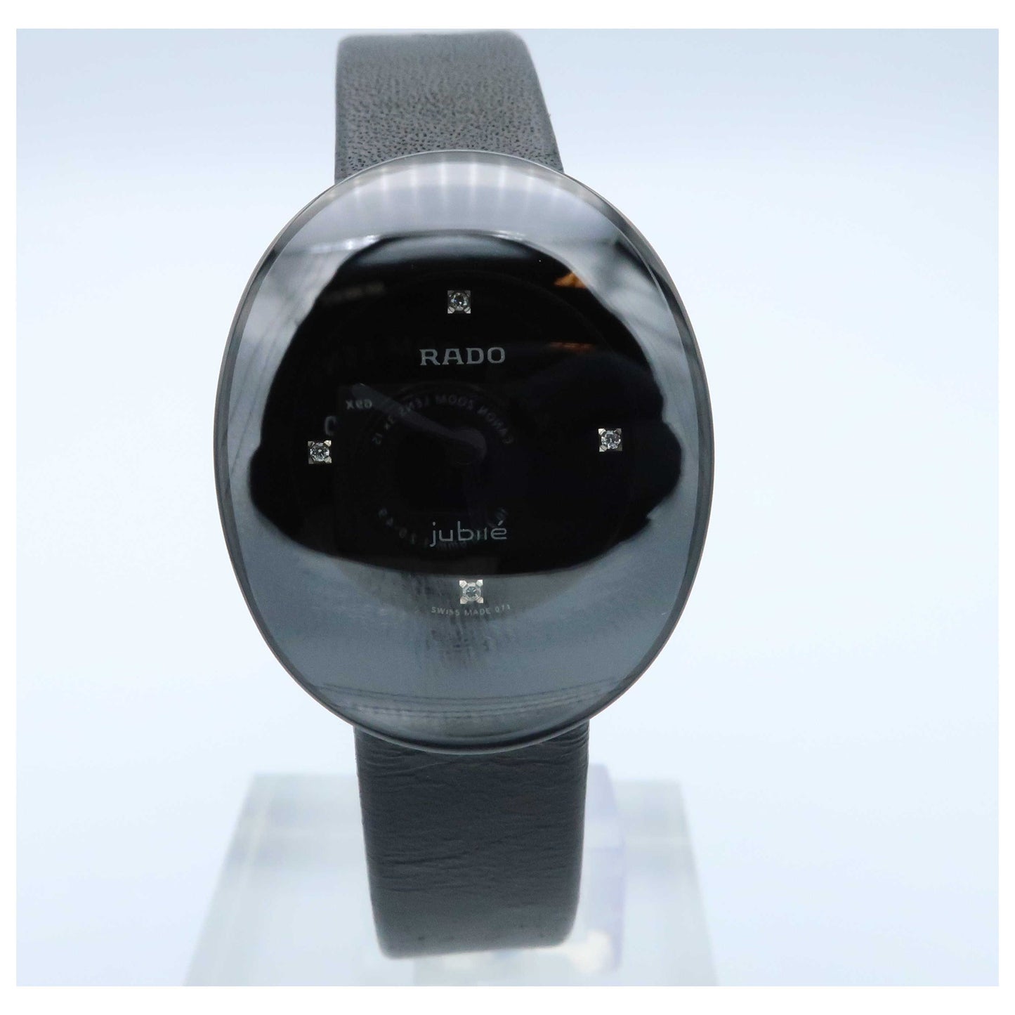 Front view of Rado Esenza Women's Swiss Quartz (Battery-Powered) Watch R53743715-SDV