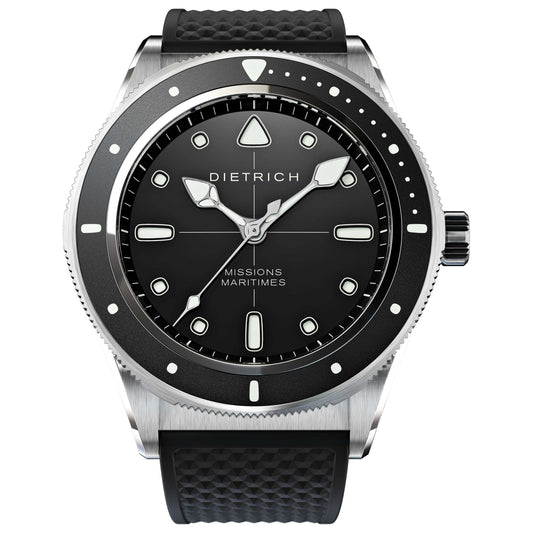 Front view of Dietrich Skin Diver 2 Men's Automatic Watch SD-2 BLK