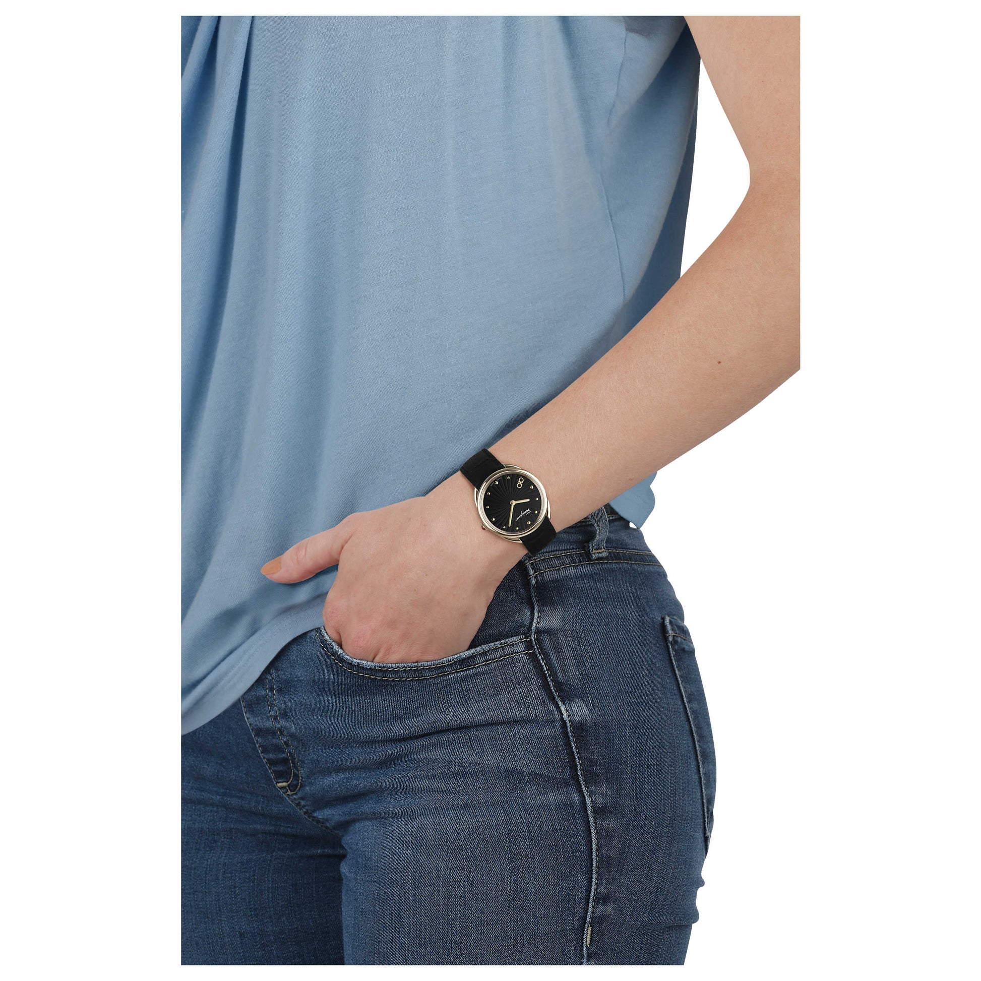 Ferragamo Cuir Women's Quartz Watch SFYN00420 - Image #5