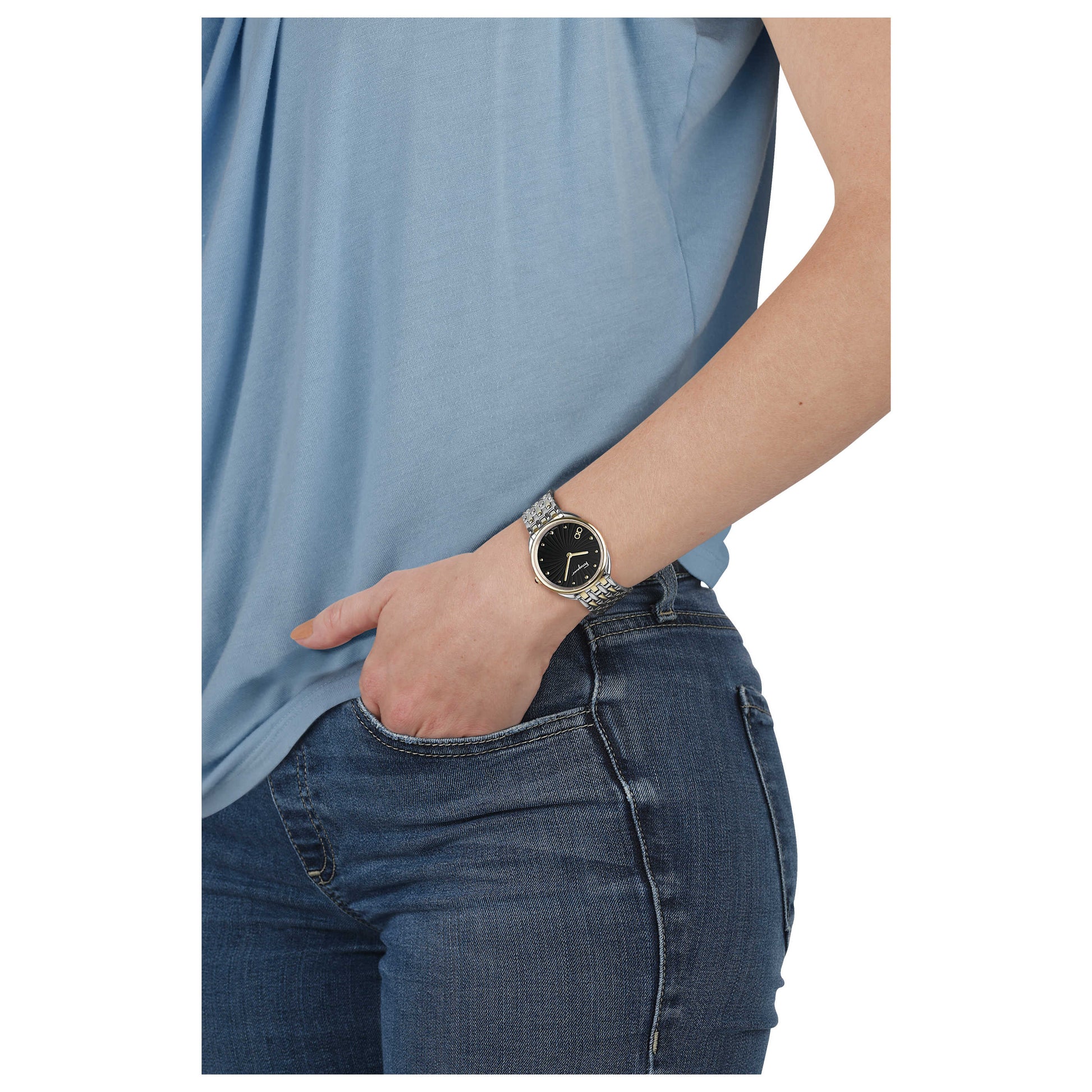 Ferragamo Cuir Women's Quartz Watch SFYN00820 - Image #6