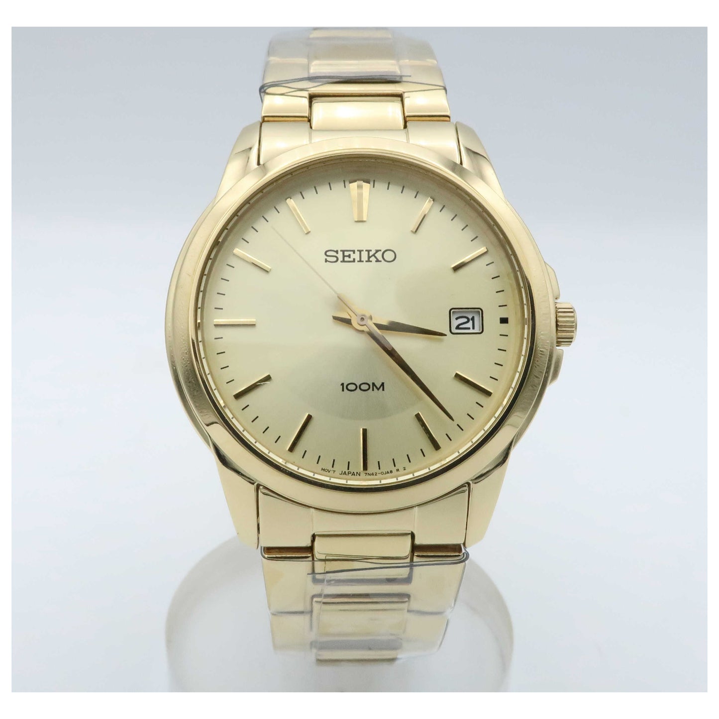 Front view of Seiko Bracelet Men's Quartz Watch SGEF58-SD