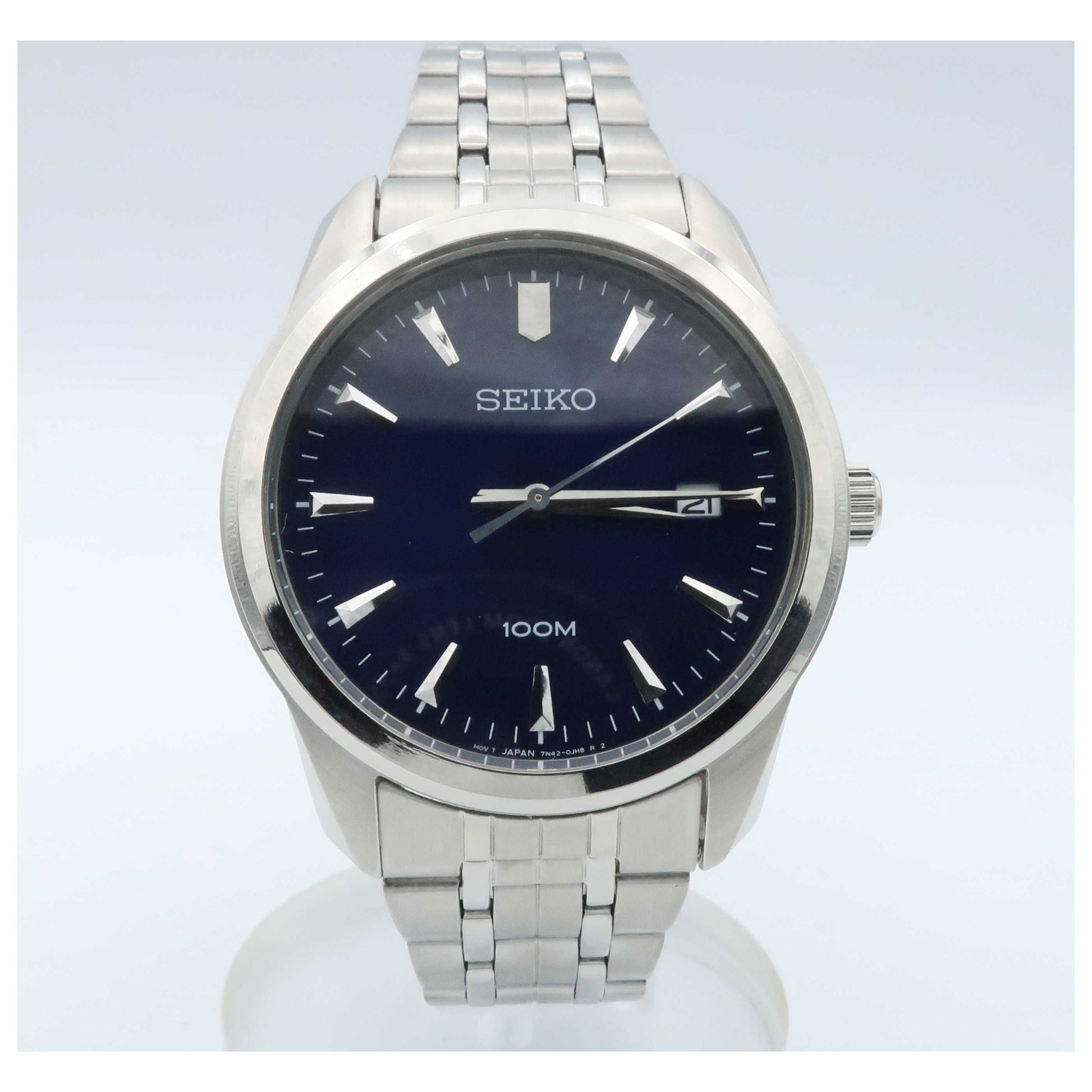 Front view of Seiko Bracelet Men's Japanese Quartz (Battery-Powered) Watch SGEG03-SDV