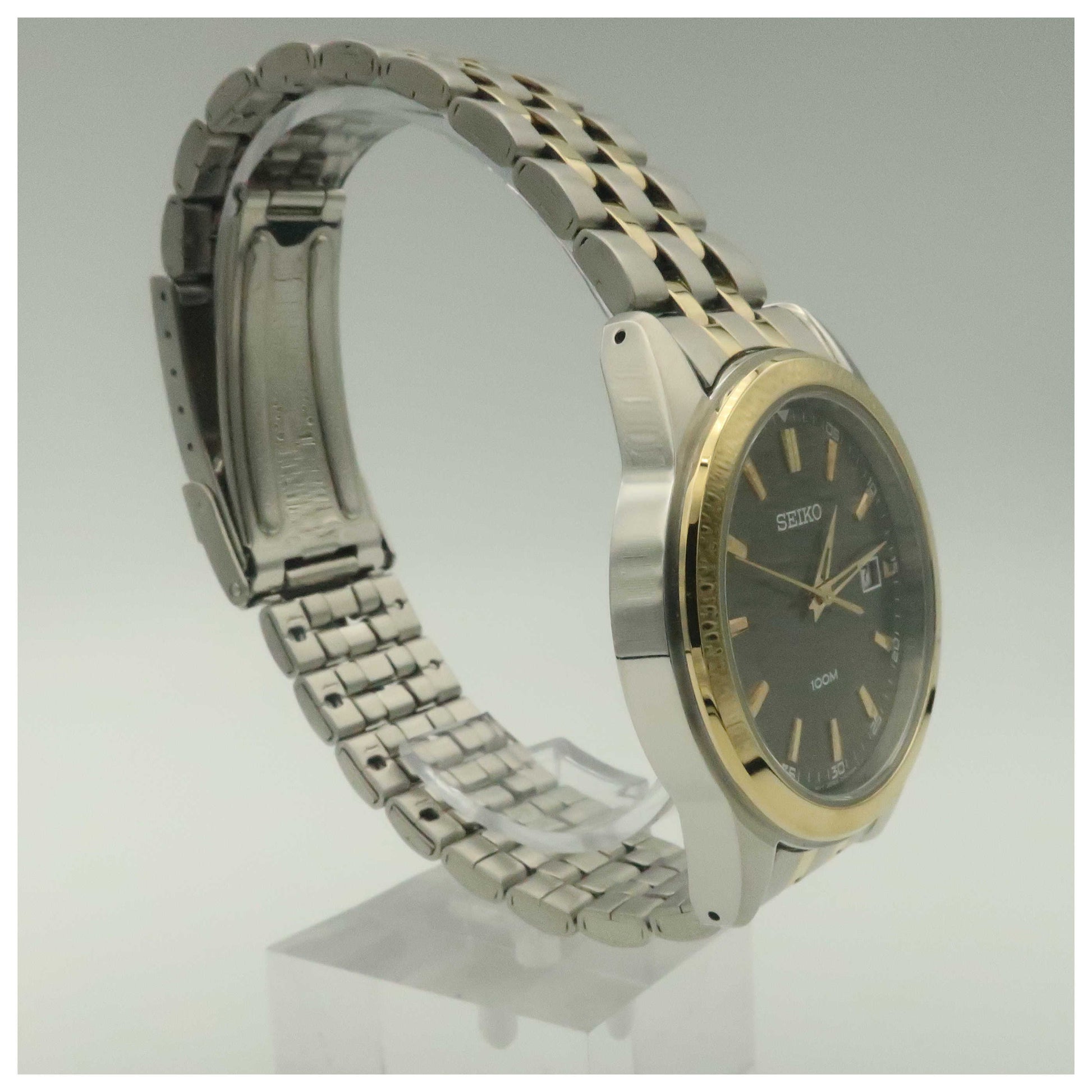 Seiko Bracelet Men's Japanese Quartz (Battery-Powered) Watch SGEG90-PO - Image #3