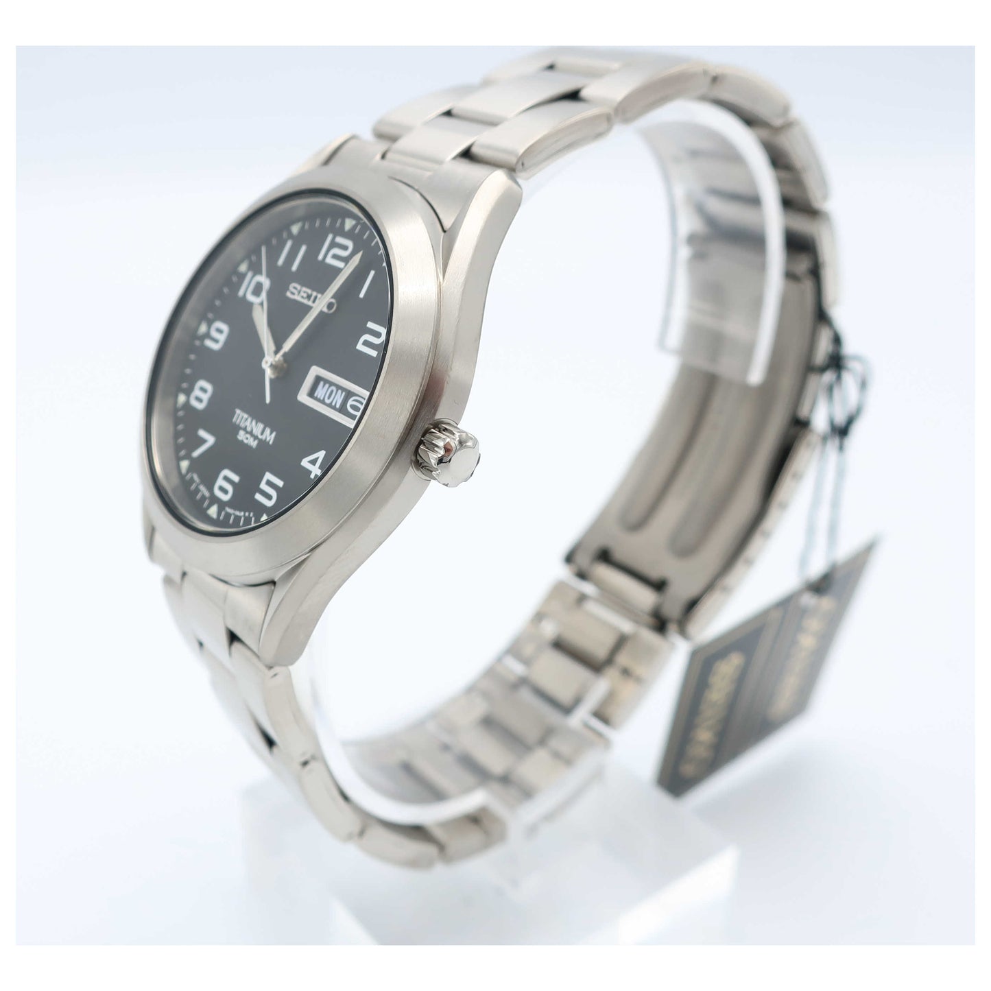 Seiko Titanium Men's Japanese Quartz (Battery-Powered) Watch SGG711-SD - Image #4