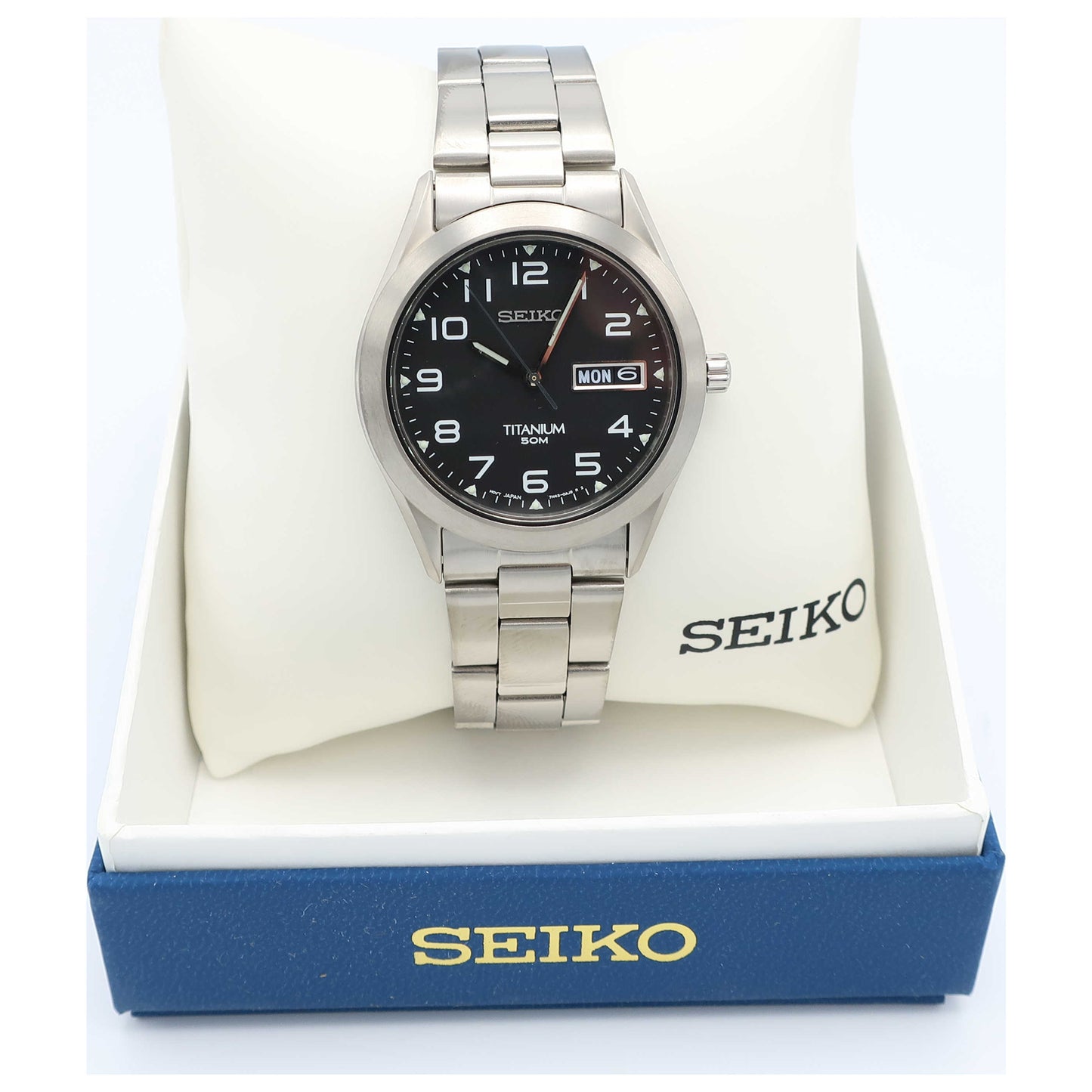 Seiko Titanium Men's Japanese Quartz (Battery-Powered) Watch SGG711-SD - Image #6
