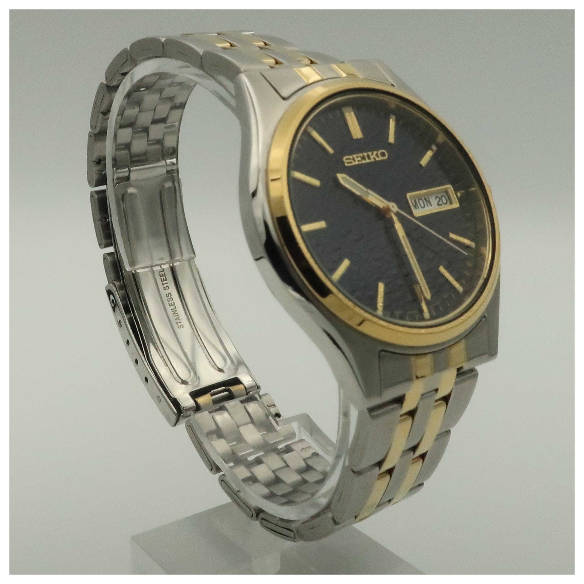 anna delvey gold dress Seiko Dress Watch SGG980-PO Men's Watch – Ashford.com