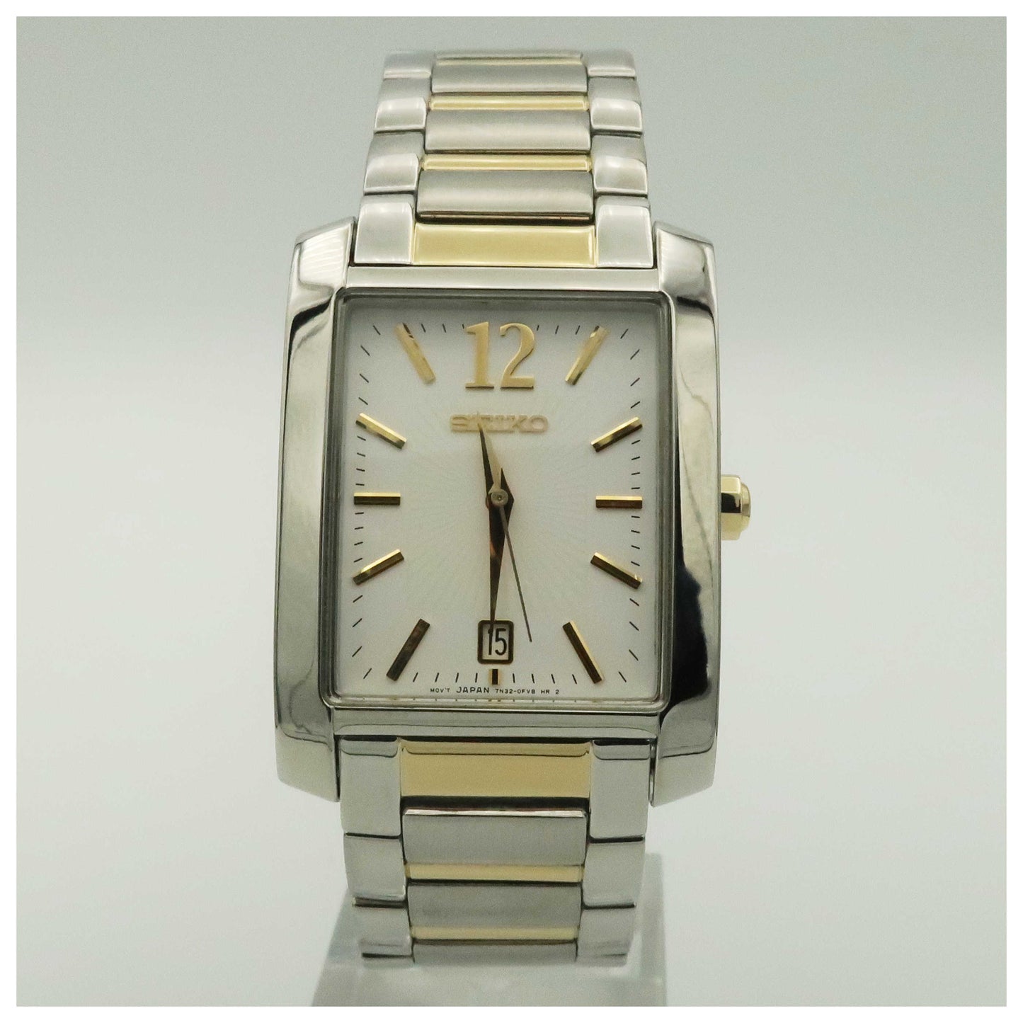 Front view of Seiko Bracelet Men's Japanese Quartz (Battery-Powered) Watch SKK709-SDV