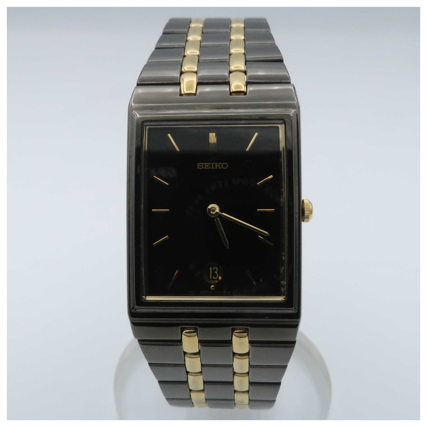 Front view of Seiko Men's Quartz Watch SKP017-PO