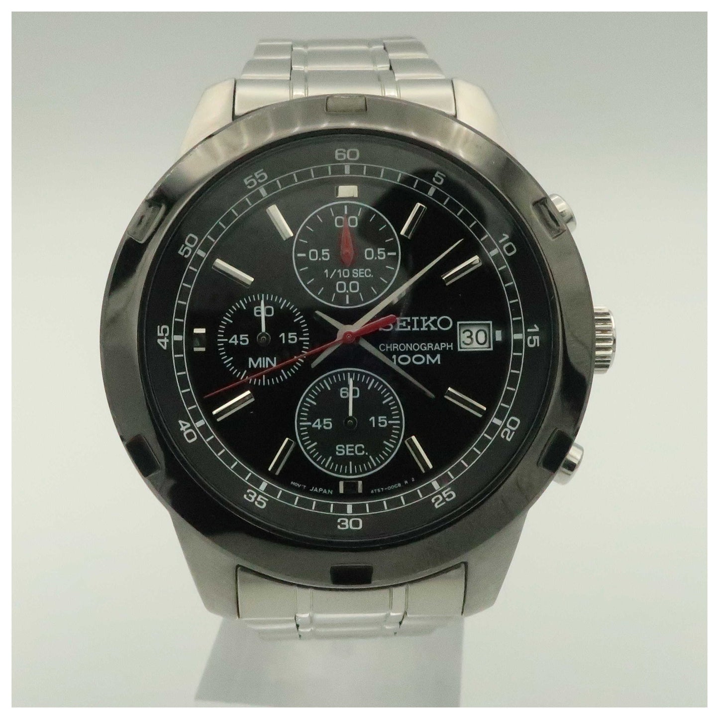 Front view of Seiko Chronograph Men's Japanese Quartz (Battery-Powered) Watch SKS427-PO