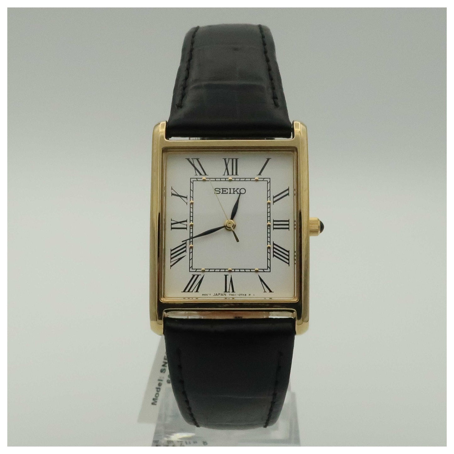 Front view of Seiko Men's Japanese Quartz (Battery-Powered) Watch SNF672-SDV