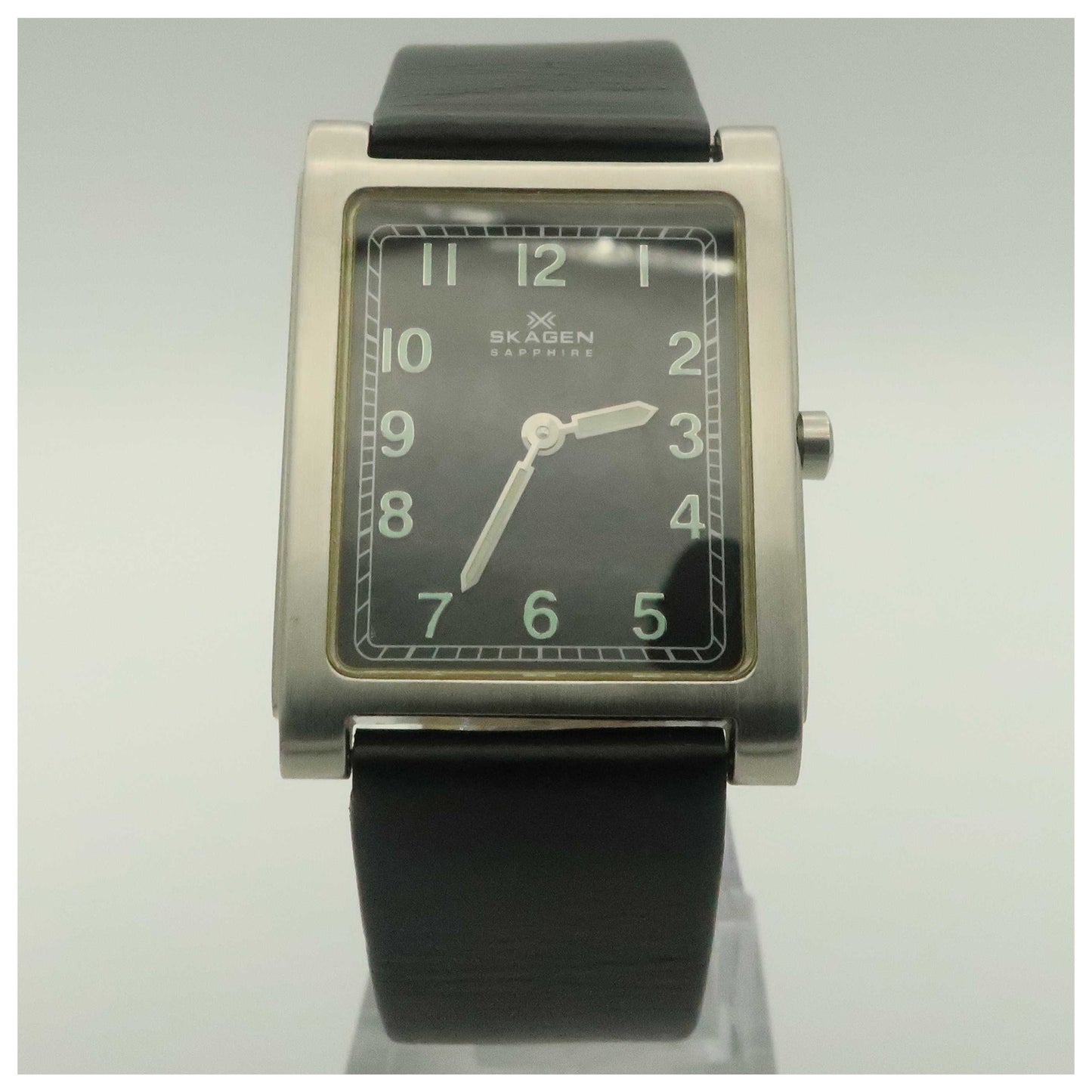 Front view of Skagen Sapphire Men's Quartz Watch SP3LSLB-PO