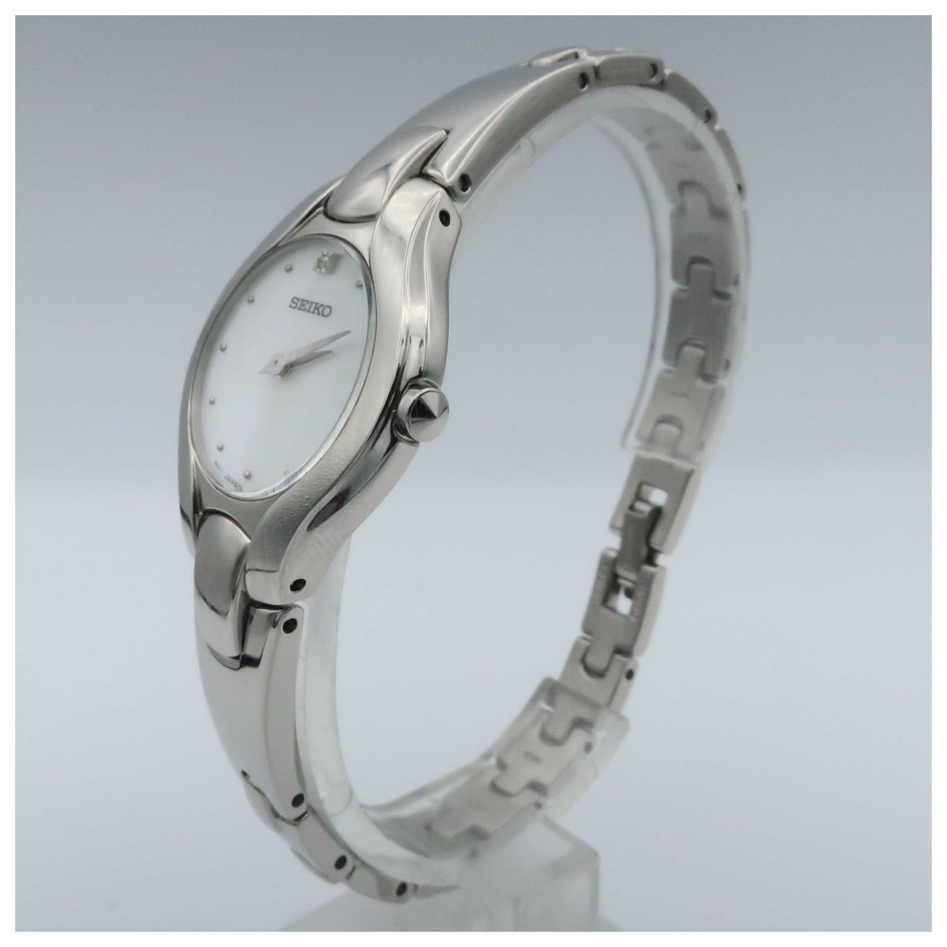 Seiko Diamond Women's Quartz Watch SUJF85-SD - Image #4