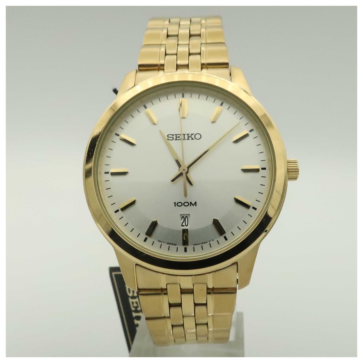 Front view of Seiko Bracelet Men's Japanese Quartz (Battery-Powered) Watch SUR034-SDV